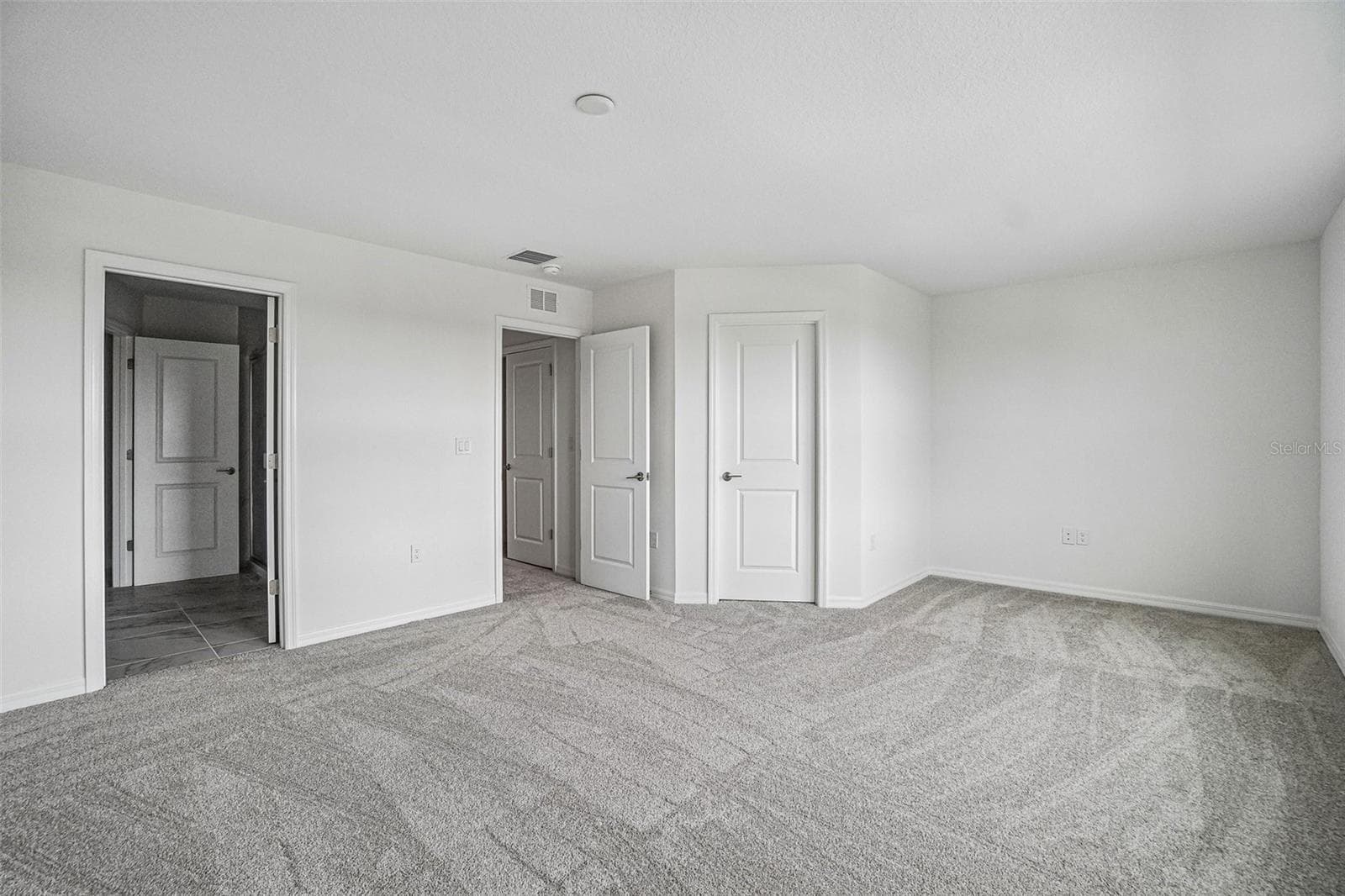 Townhouse at 6868 HOLCOMBE DOWN DR, ZEPHYRHILLS, photo 19 of 30