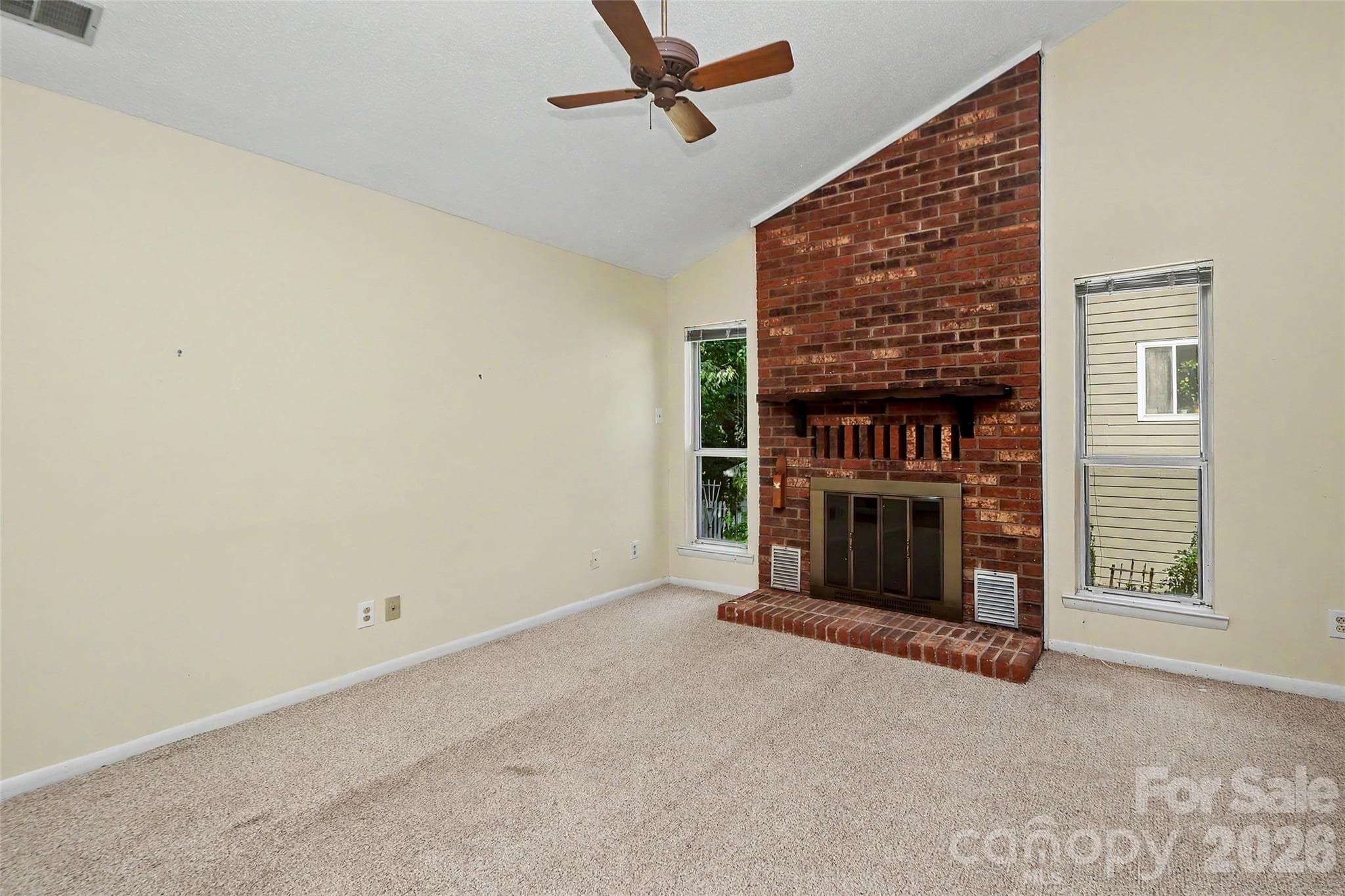 Townhouse at 807 Sardis Cove Drive, Charlotte, photo 7 of 35