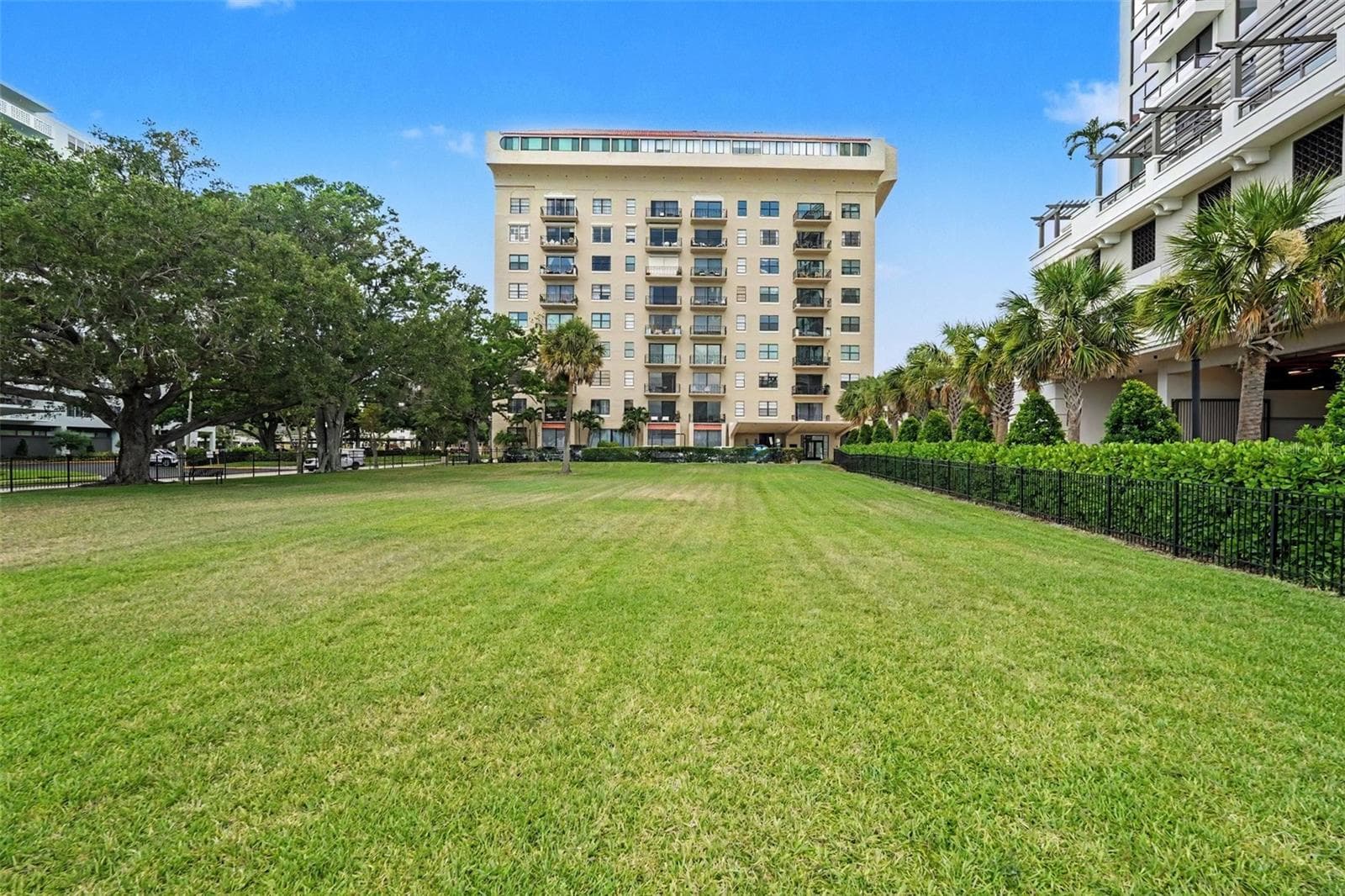 Condominium at 2109 BAYSHORE BLVD #609, TAMPA, photo 27 of 29