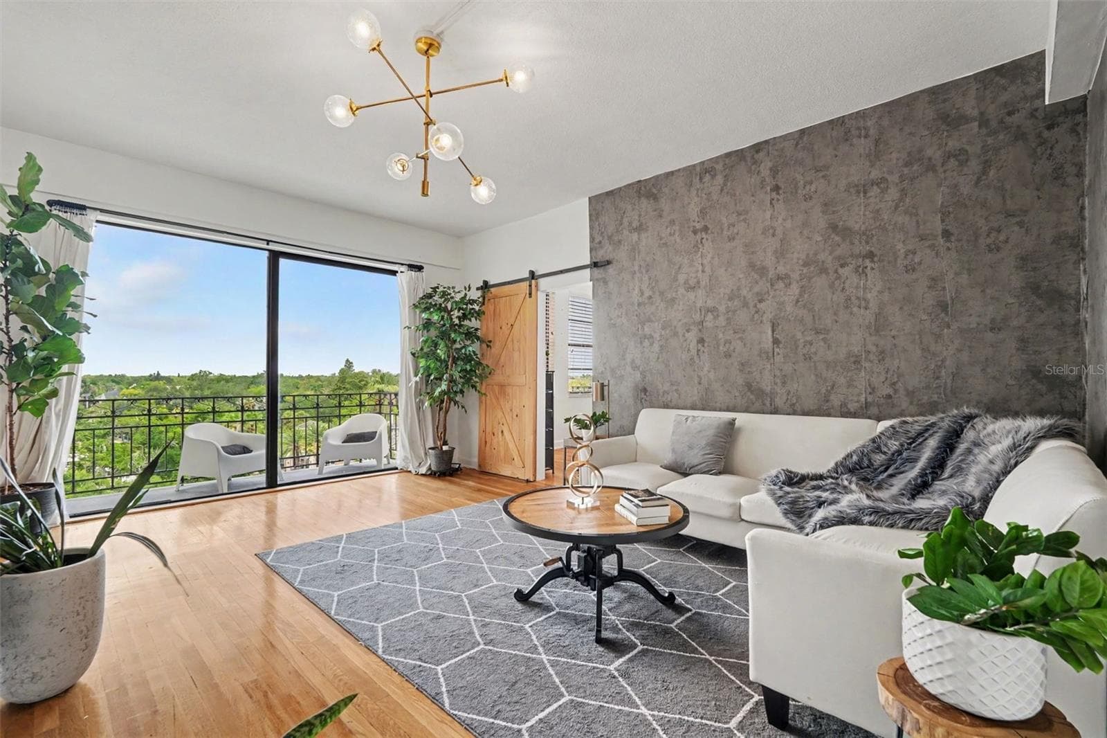 Condominium at 2109 BAYSHORE BLVD #609, TAMPA, photo 3 of 29