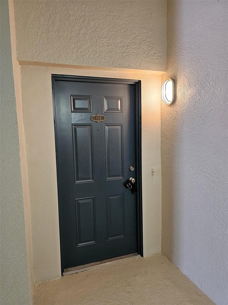 Condominium at 3321 WHITESTONE CIR #102, KISSIMMEE, photo 2 of 30