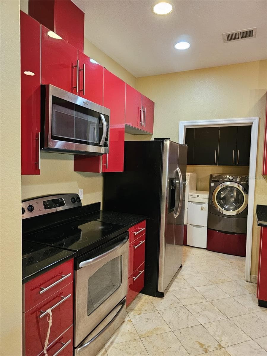 Condominium at 3321 WHITESTONE CIR #102, KISSIMMEE, photo 11 of 30