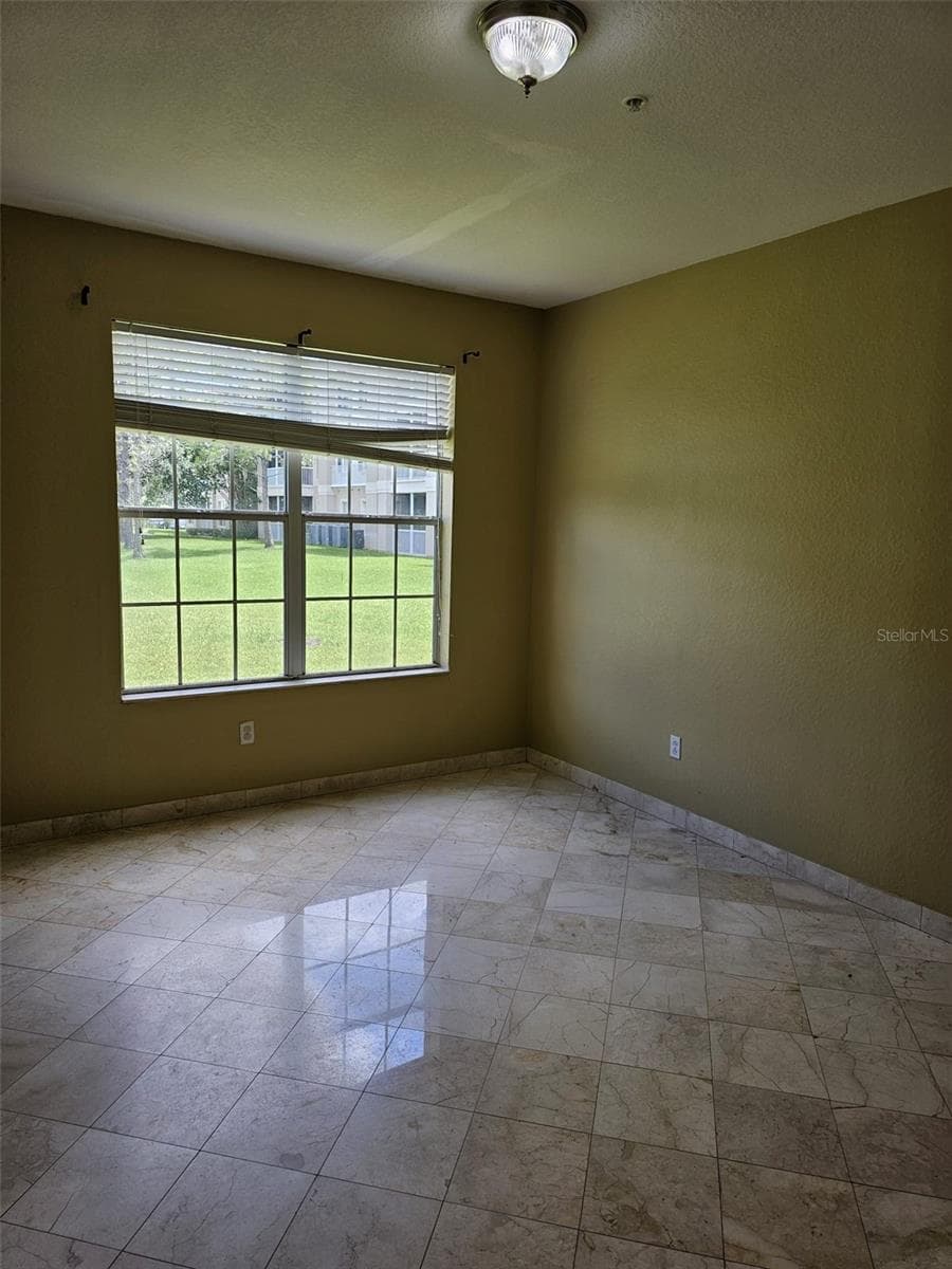 Condominium at 3321 WHITESTONE CIR #102, KISSIMMEE, photo 13 of 30