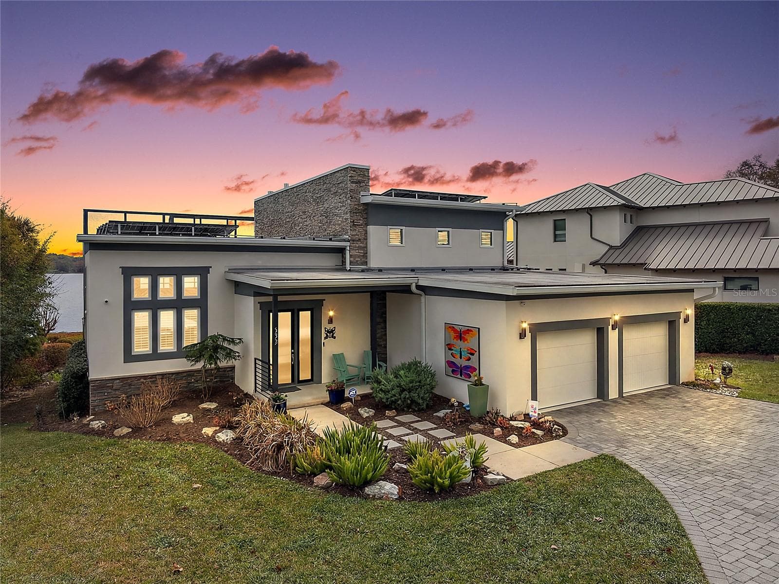1535 SUNSET CIR