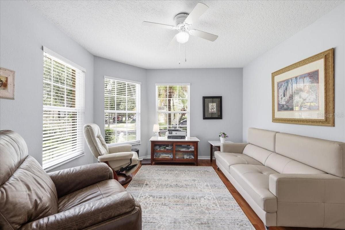 Single Family Residence at 5011 CORTO DR, ORLANDO, photo 7 of 26
