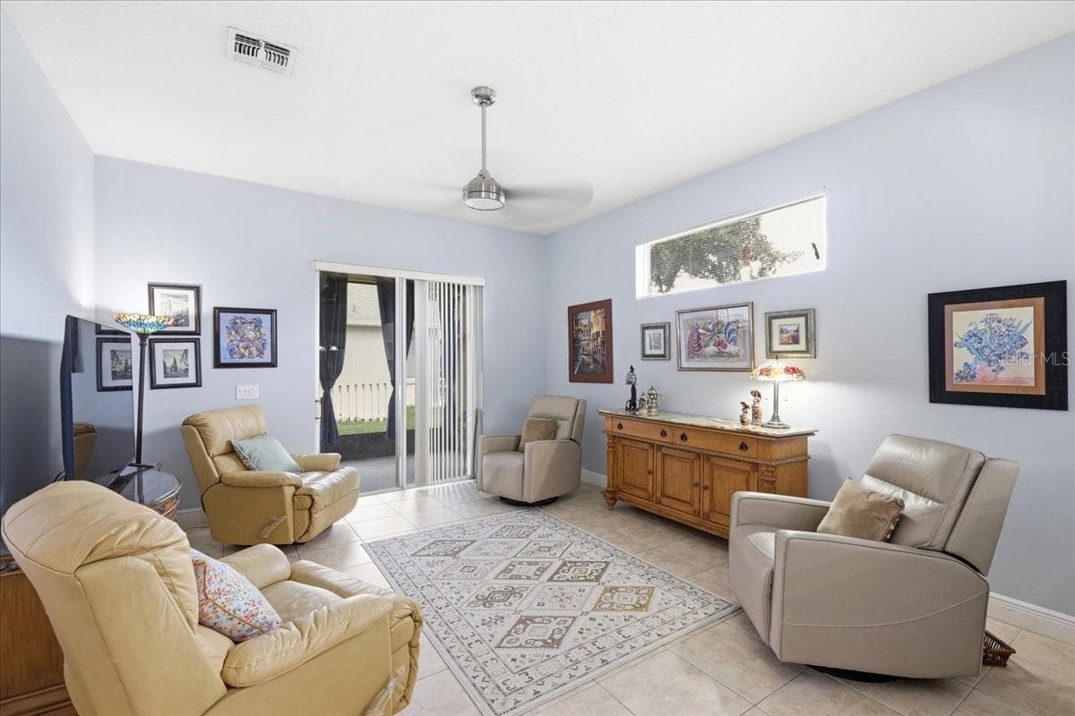 Single Family Residence at 5011 CORTO DR, ORLANDO, photo 10 of 26