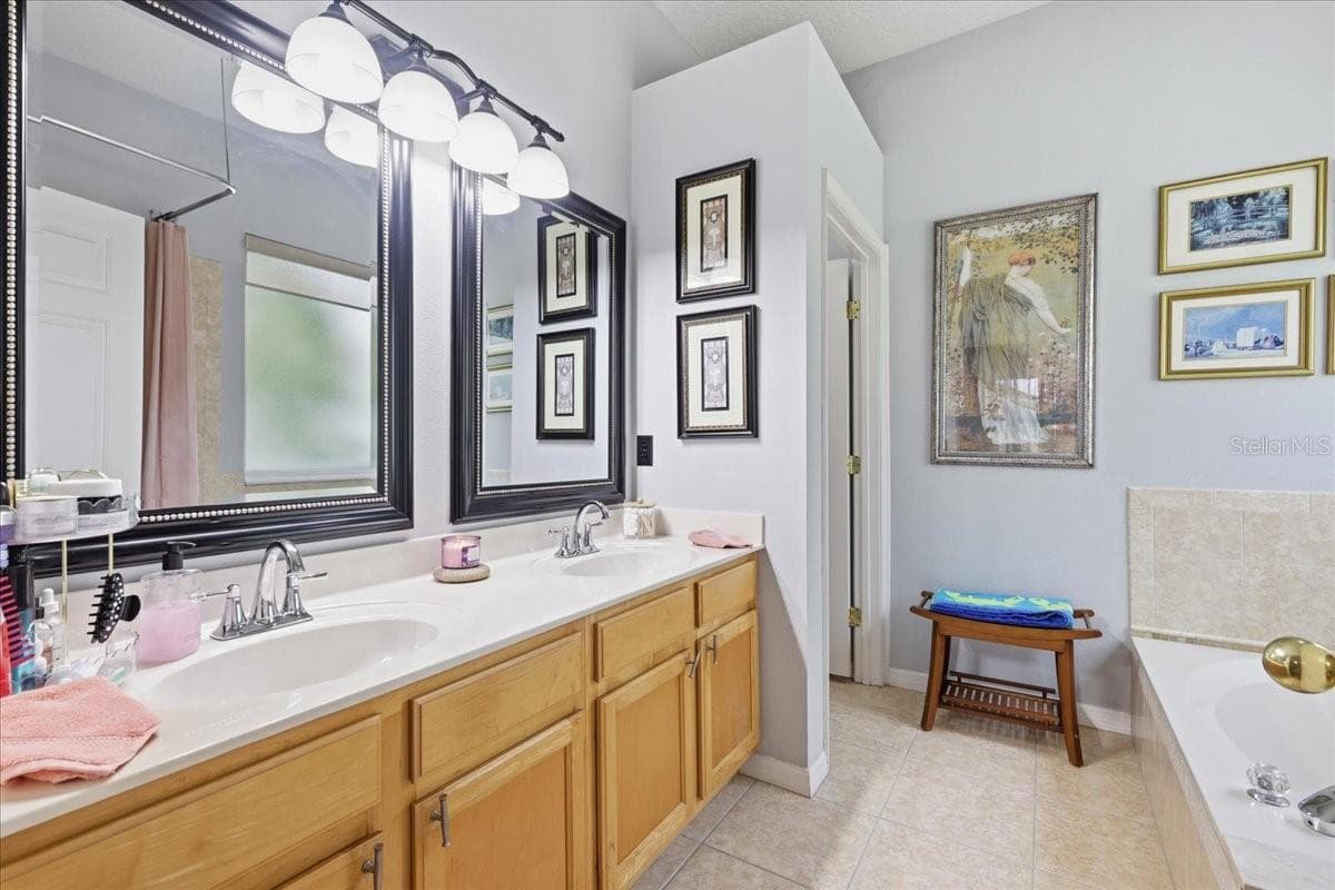 Single Family Residence at 5011 CORTO DR, ORLANDO, photo 15 of 26