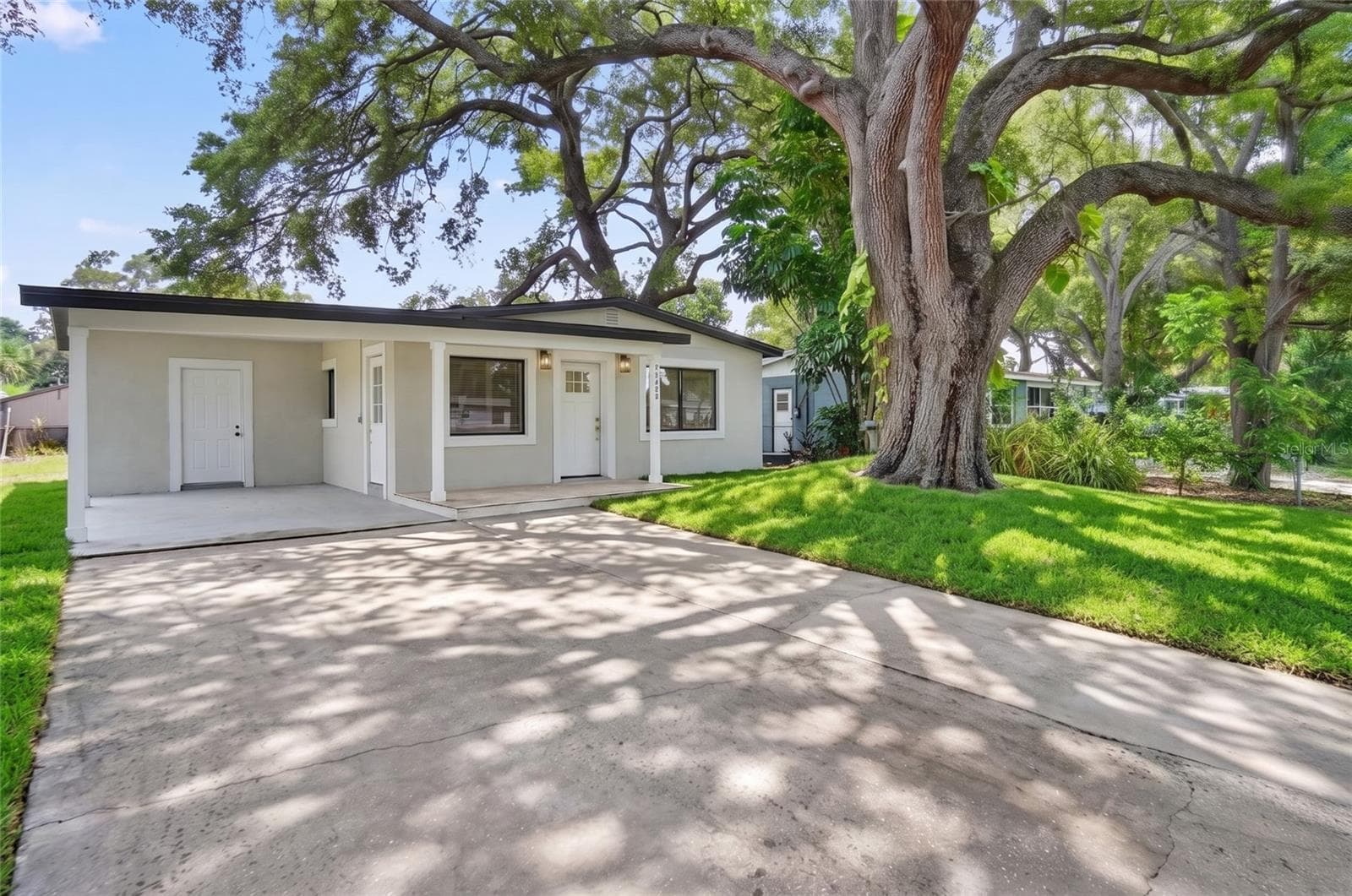 AI grass - 5641 92ND TER N, PINELLAS PARK