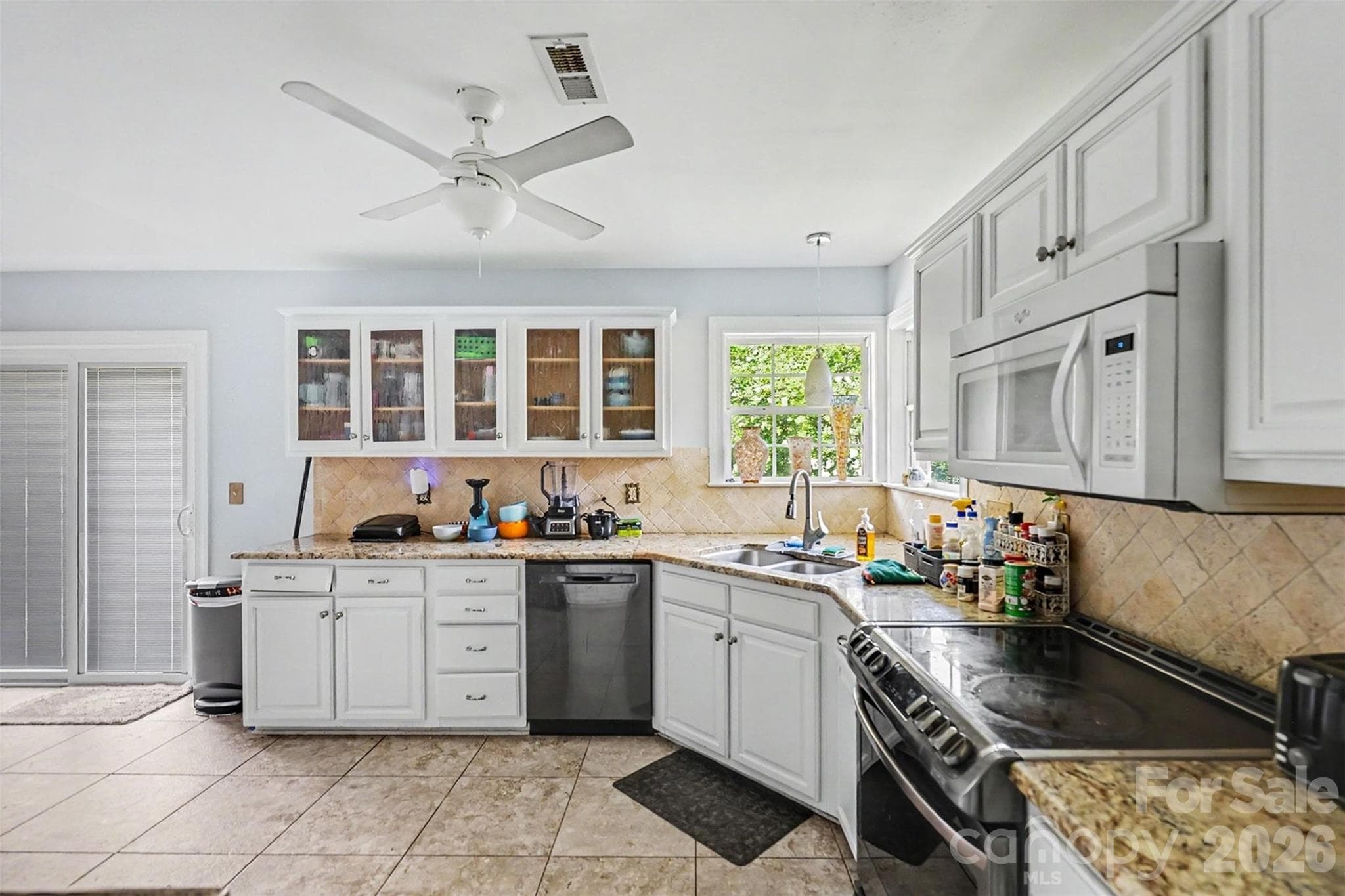Single Family Residence at Fort Mill, photo 9 of 28