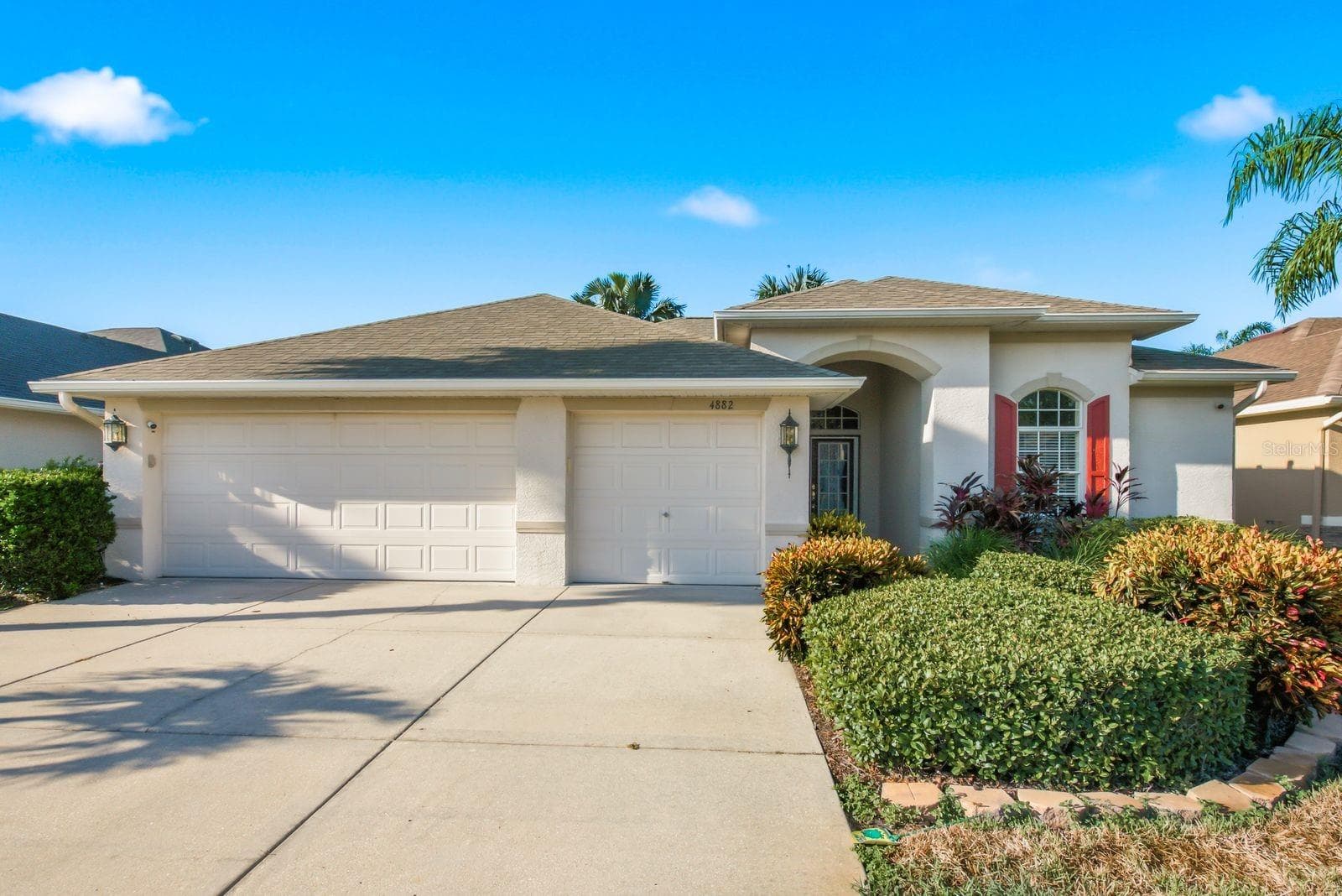Front: NEW ROOF JUNE 2026 - 4882 W BREEZE CIR, PALM HARBOR