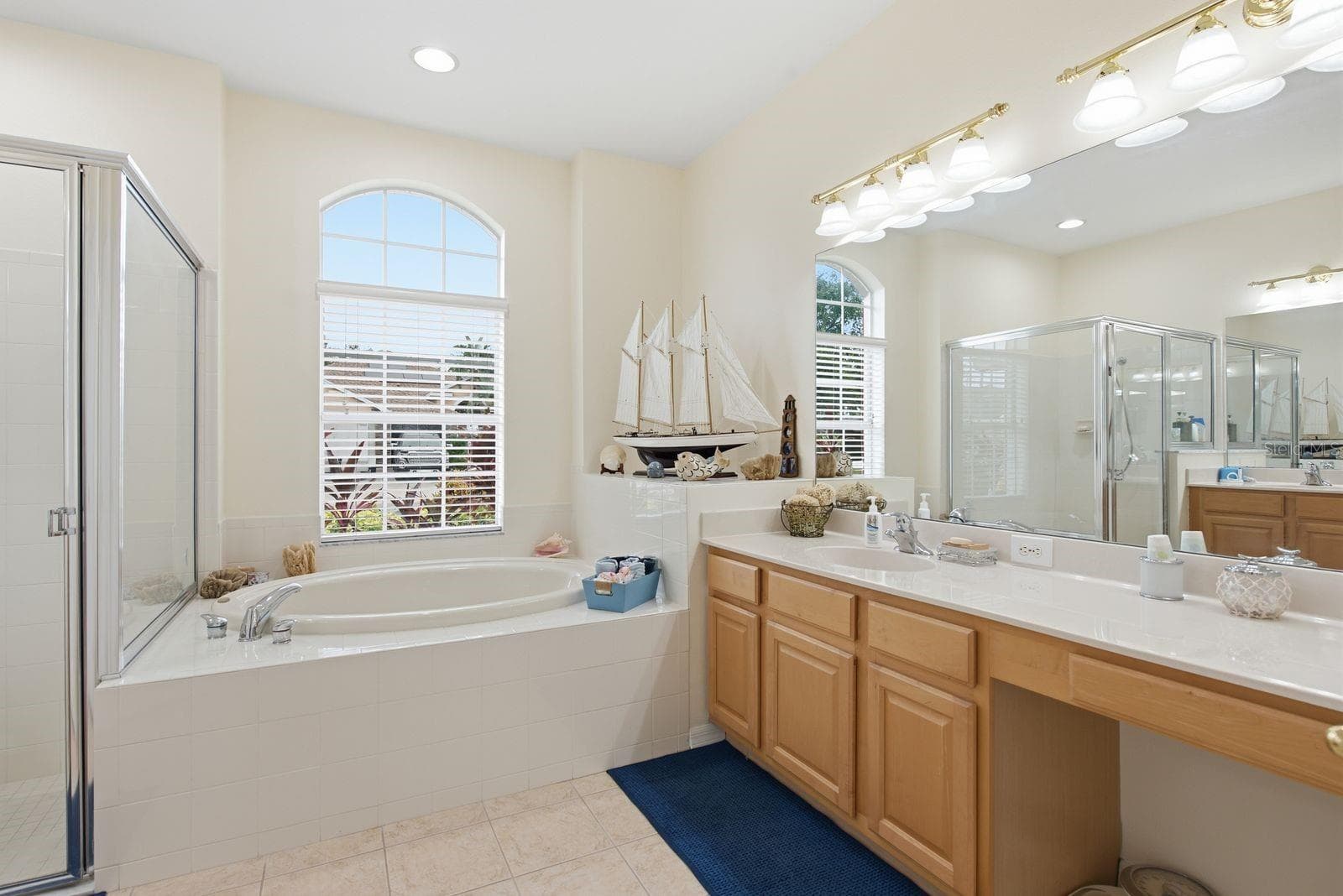 primary bathroom - 4882 W BREEZE CIR, PALM HARBOR