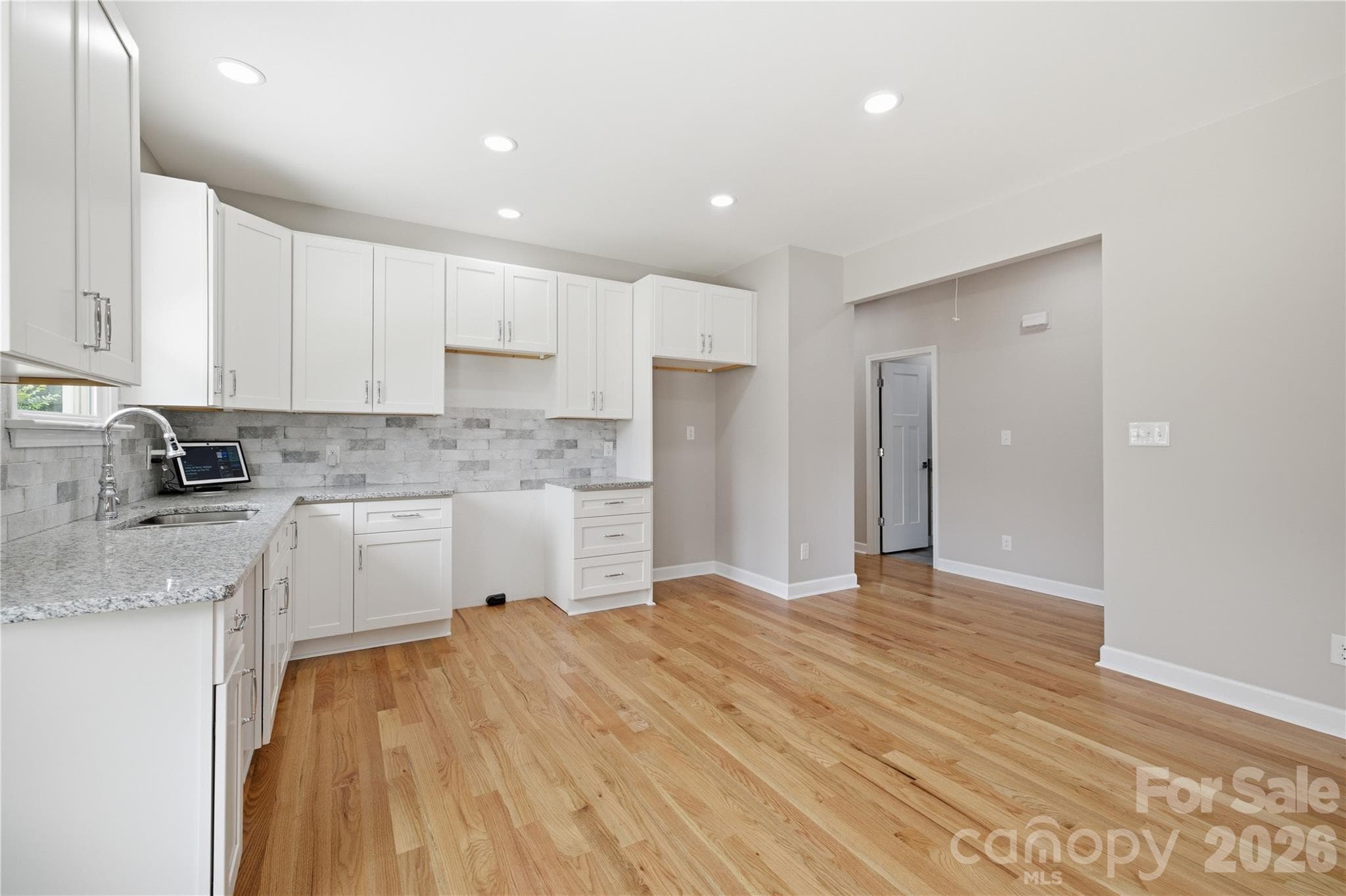 kitchen area - 404 Williamson Street, Fort Mill