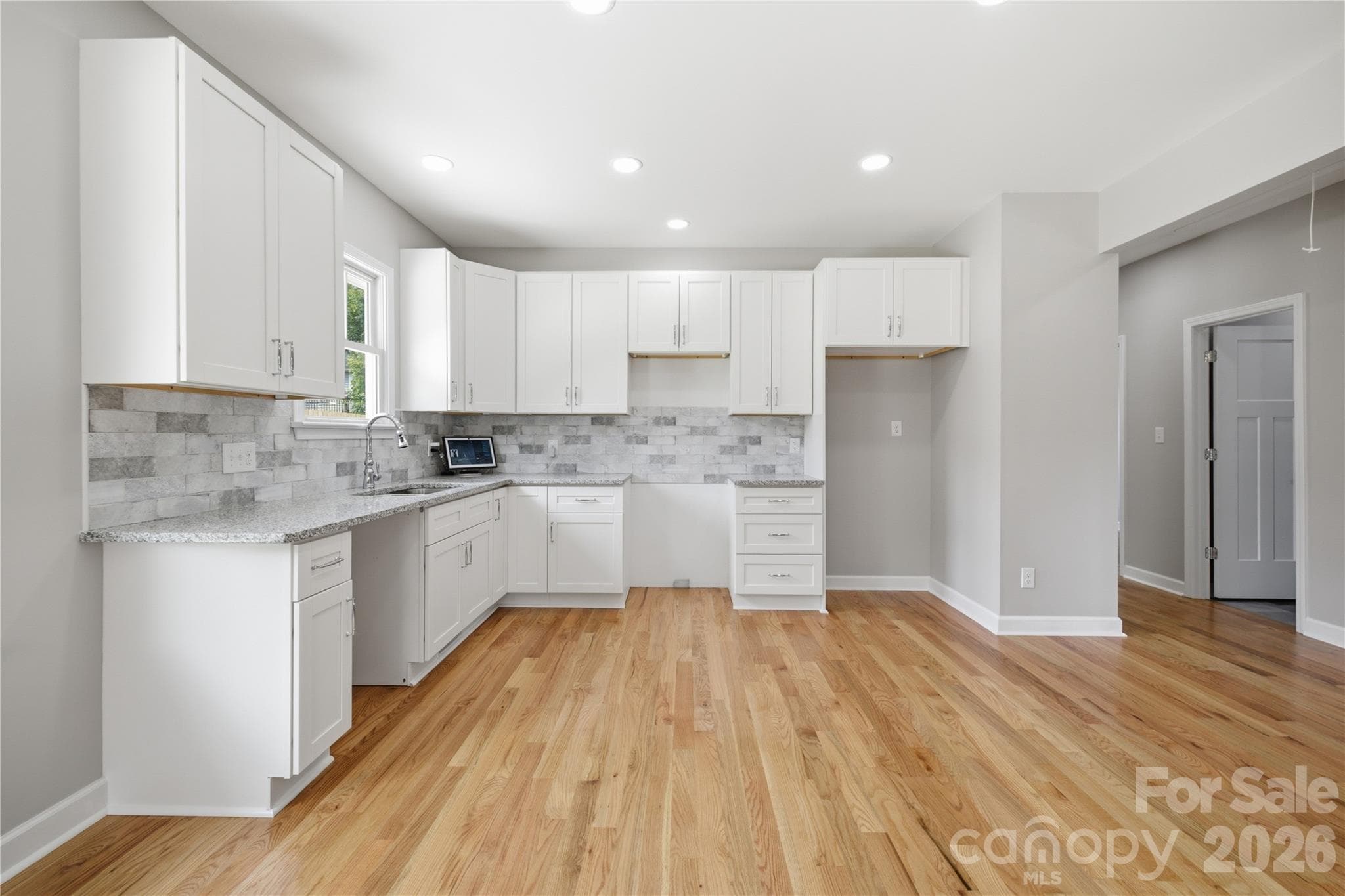 kitchen area - 404 Williamson Street, Fort Mill