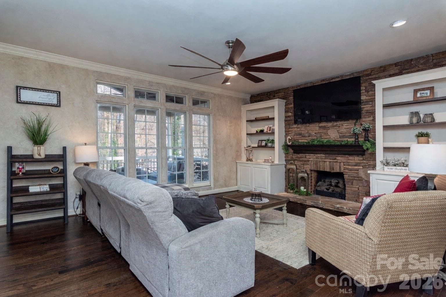 Family Room open to kitchen - Mooresville