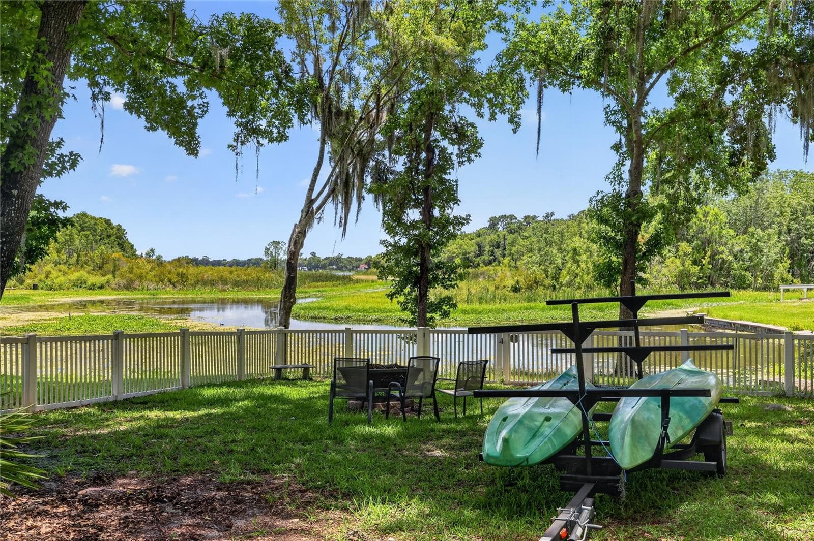 Single Family Residence at 11932 SE 196TH ST, DUNNELLON, photo 6 of 76