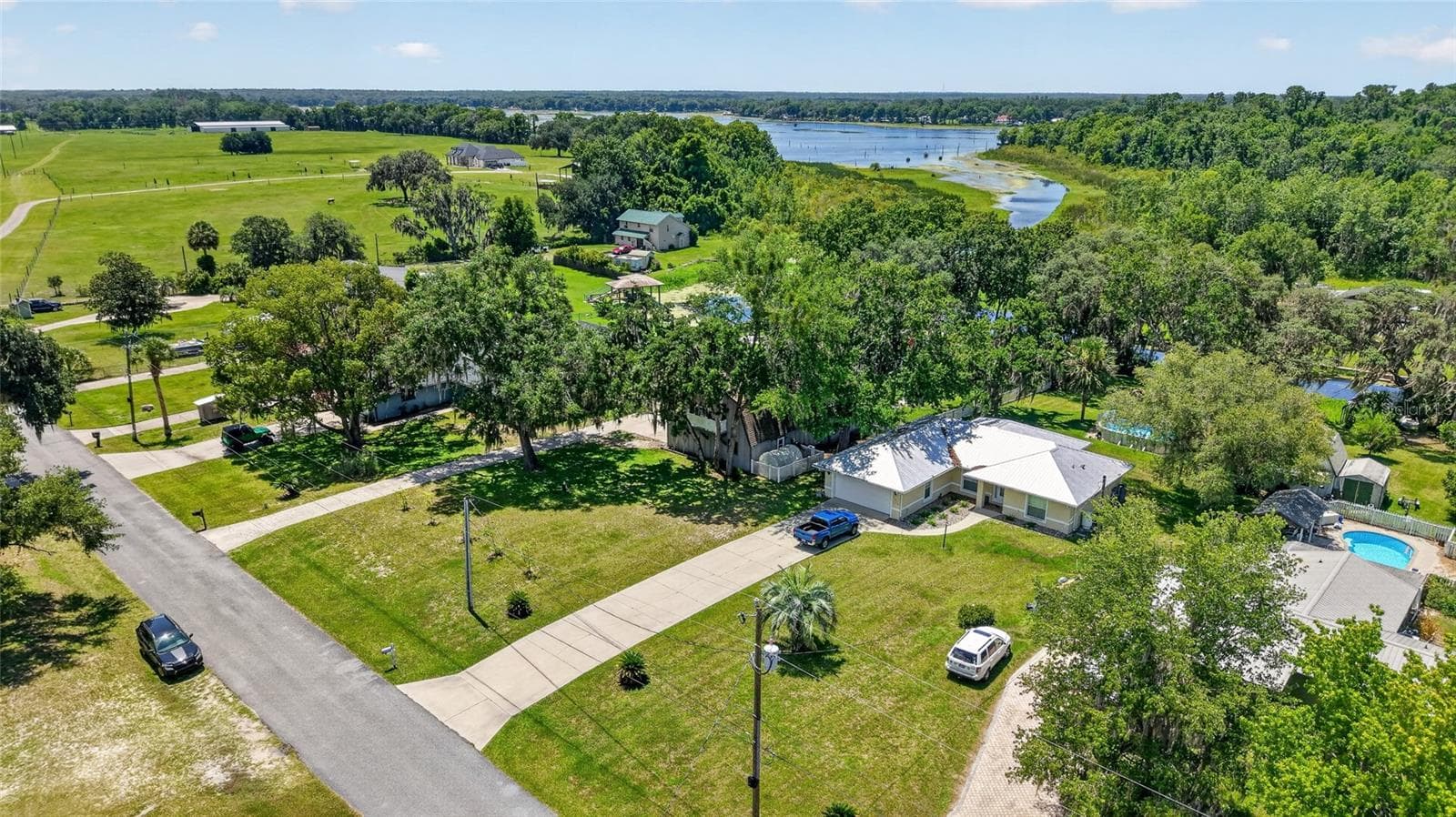 Single Family Residence at 11932 SE 196TH ST, DUNNELLON, photo 61 of 76