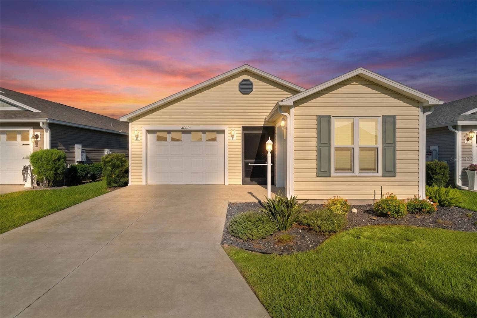 Villa at 6080 ALLEN AVE, THE VILLAGES, photo 2 of 41