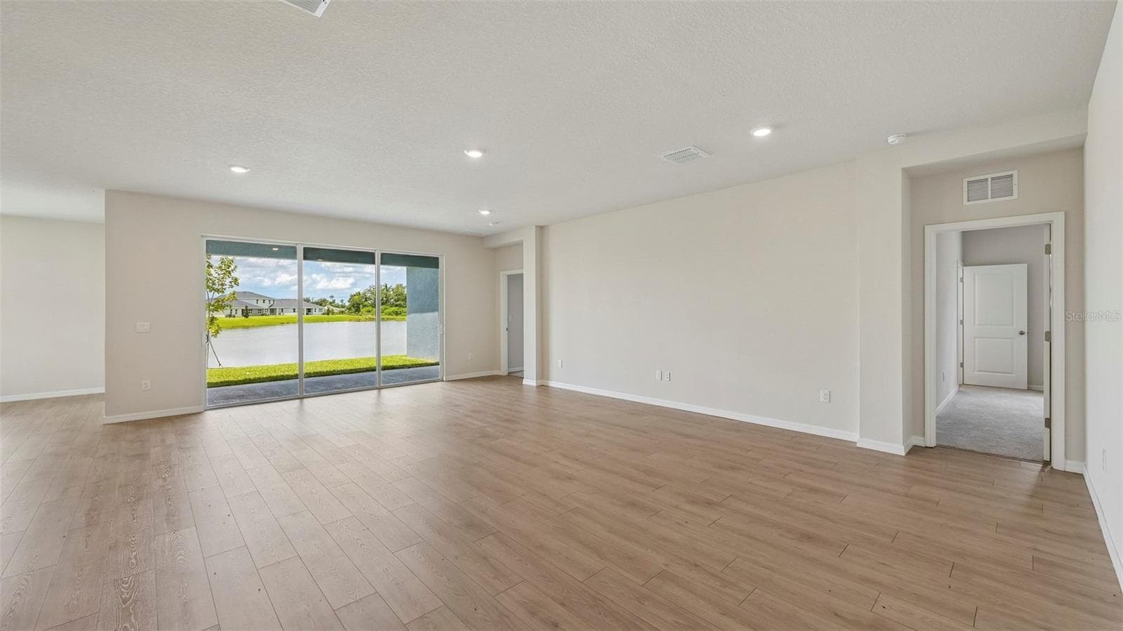 Single Family Residence at 10429 WOODLAND GARDEN WAY, PARRISH, photo 11 of 42