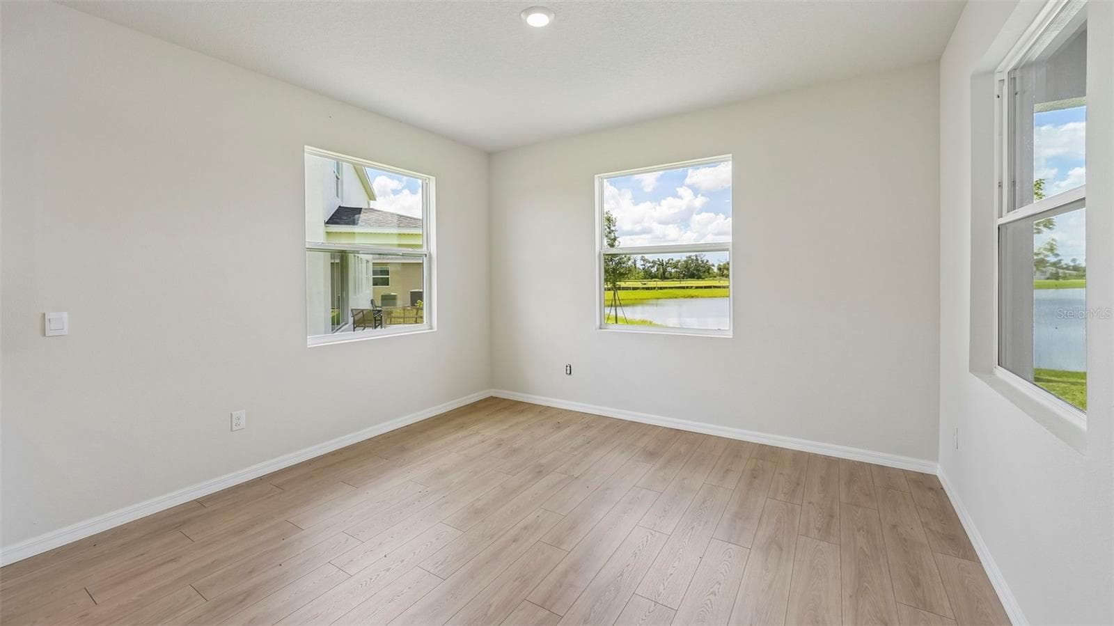 Single Family Residence at 10429 WOODLAND GARDEN WAY, PARRISH, photo 12 of 42