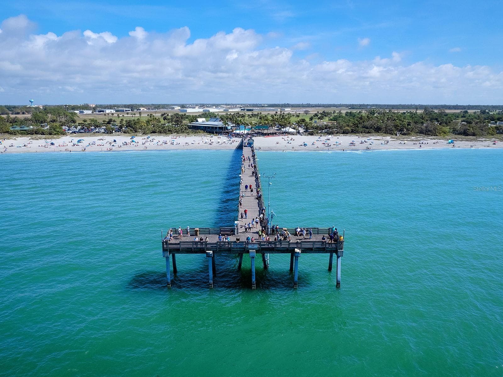 Venice Pier and Sharky's - 396 BAYSHORE DR, VENICE
