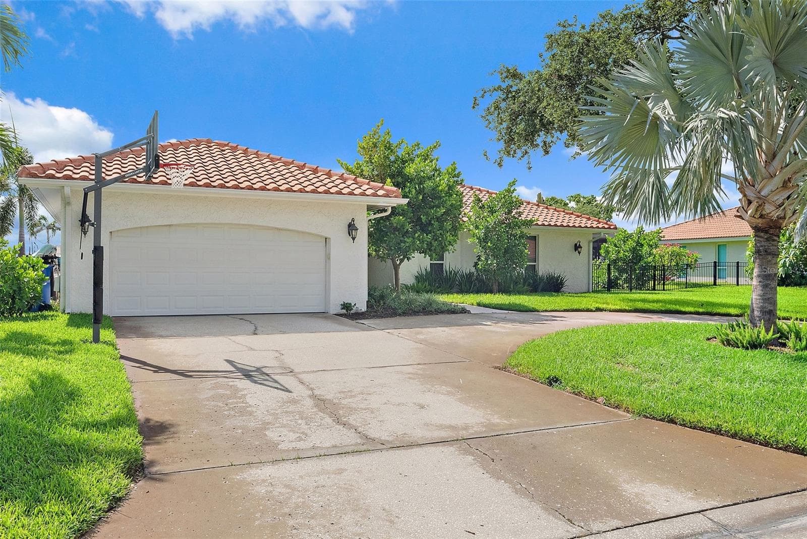 Single Family Residence at 1985 CAROLINA AVE NE, ST PETERSBURG, photo 59 of 61