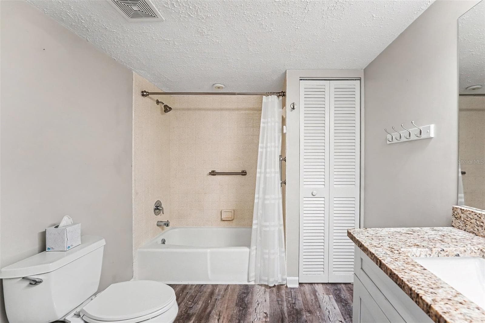 Townhouse at 14521 CATALINA CIR, SEMINOLE, photo 28 of 39