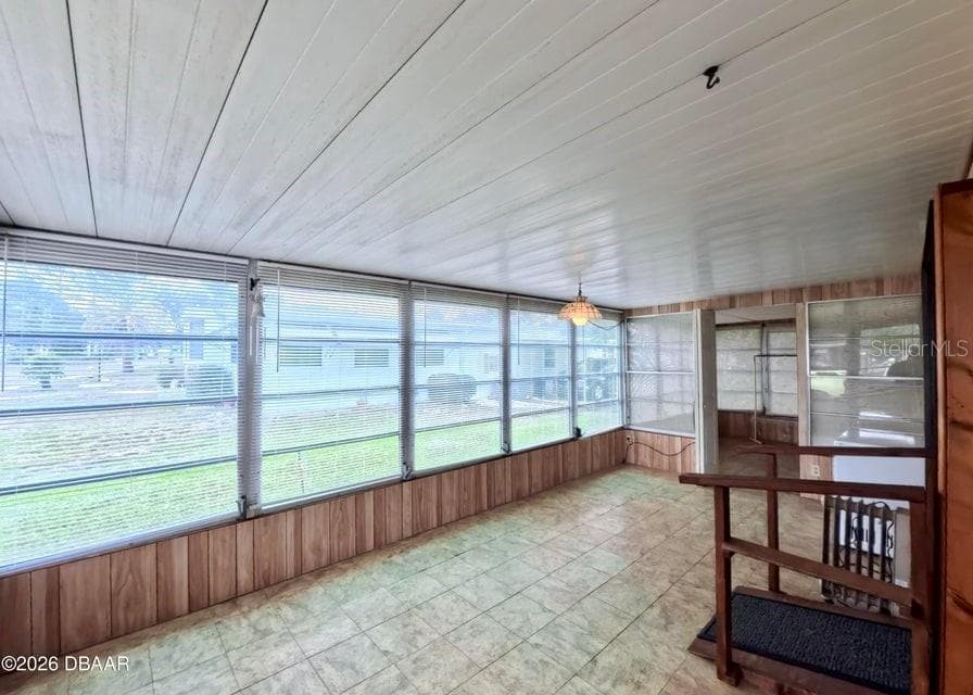 Mobile Home at 725 MARSHALL CIR, PORT ORANGE, photo 4 of 43