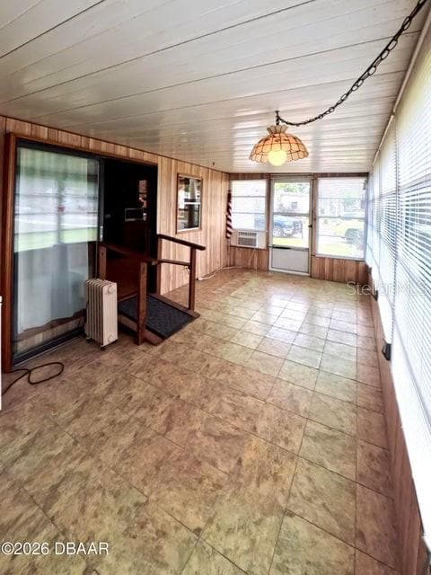 Mobile Home at 725 MARSHALL CIR, PORT ORANGE, photo 6 of 43