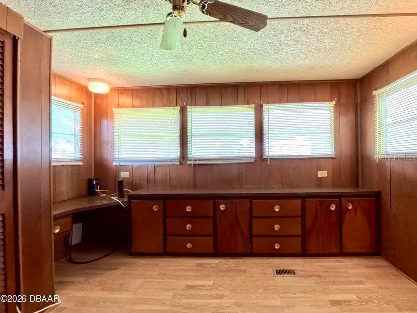 Mobile Home at 725 MARSHALL CIR, PORT ORANGE, photo 32 of 43