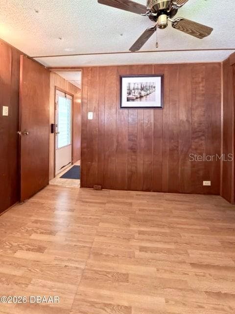 Mobile Home at 725 MARSHALL CIR, PORT ORANGE, photo 34 of 43