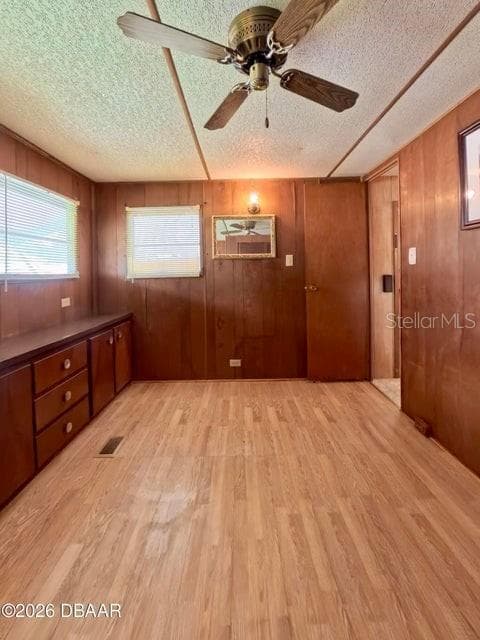 Mobile Home at 725 MARSHALL CIR, PORT ORANGE, photo 35 of 43