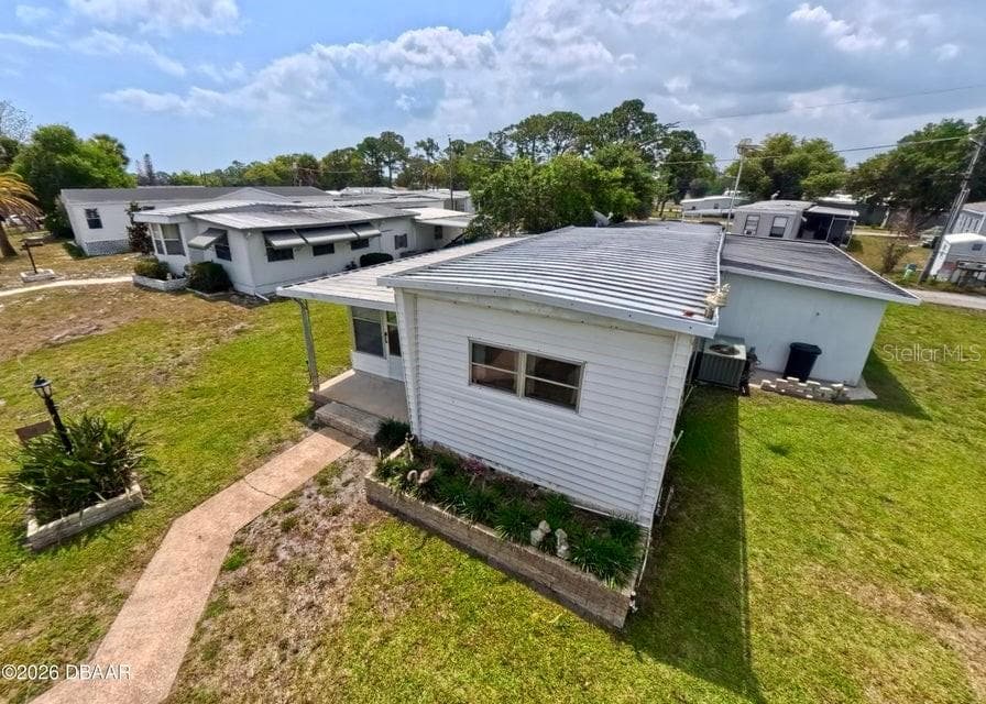 Mobile Home at 725 MARSHALL CIR, PORT ORANGE, photo 40 of 43