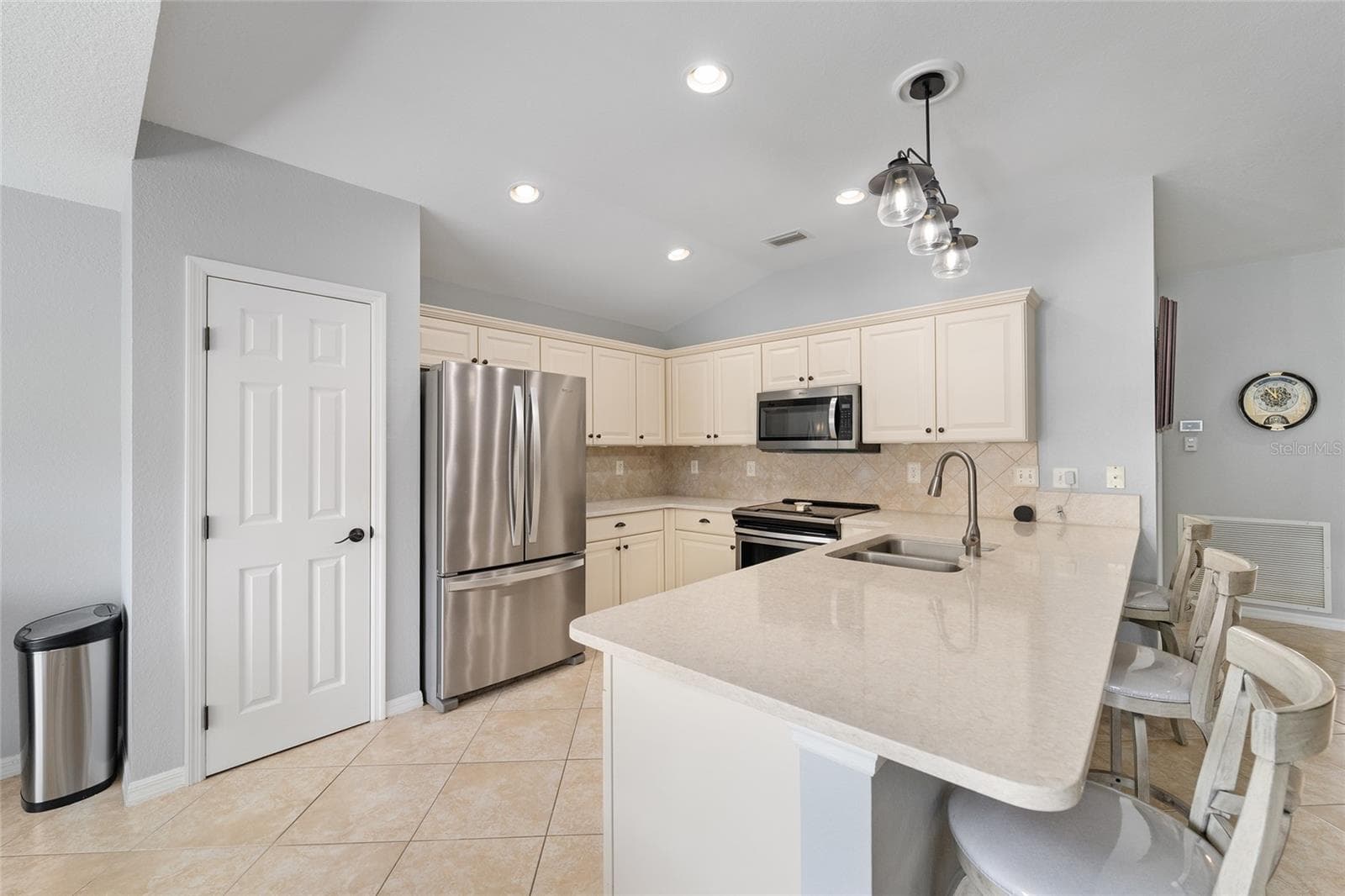 Single Family Residence at 12603 SE 90TH TER, SUMMERFIELD, photo 12 of 55