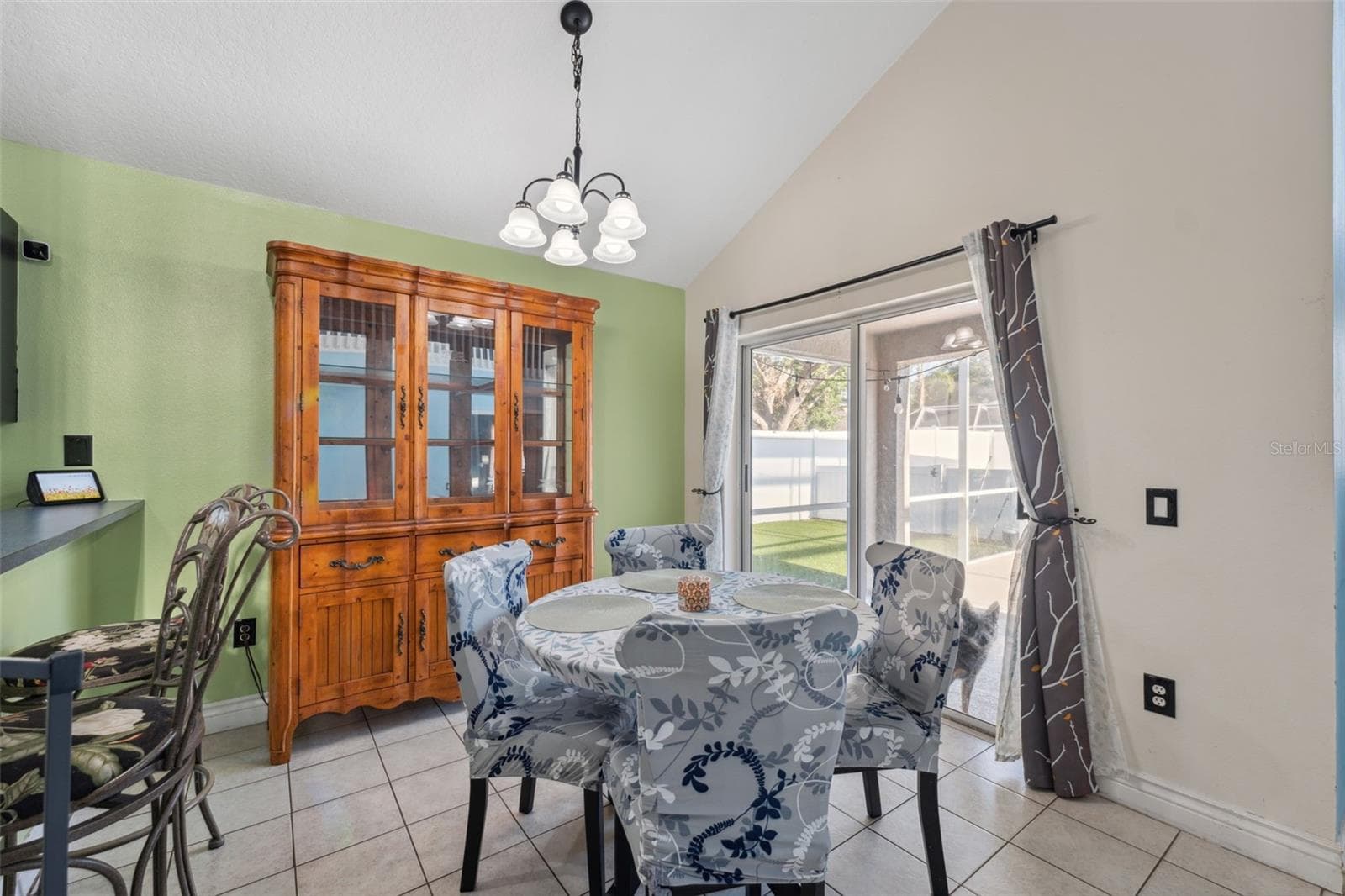 Single Family Residence at 3316 PINE TOP DR, VALRICO, photo 6 of 21