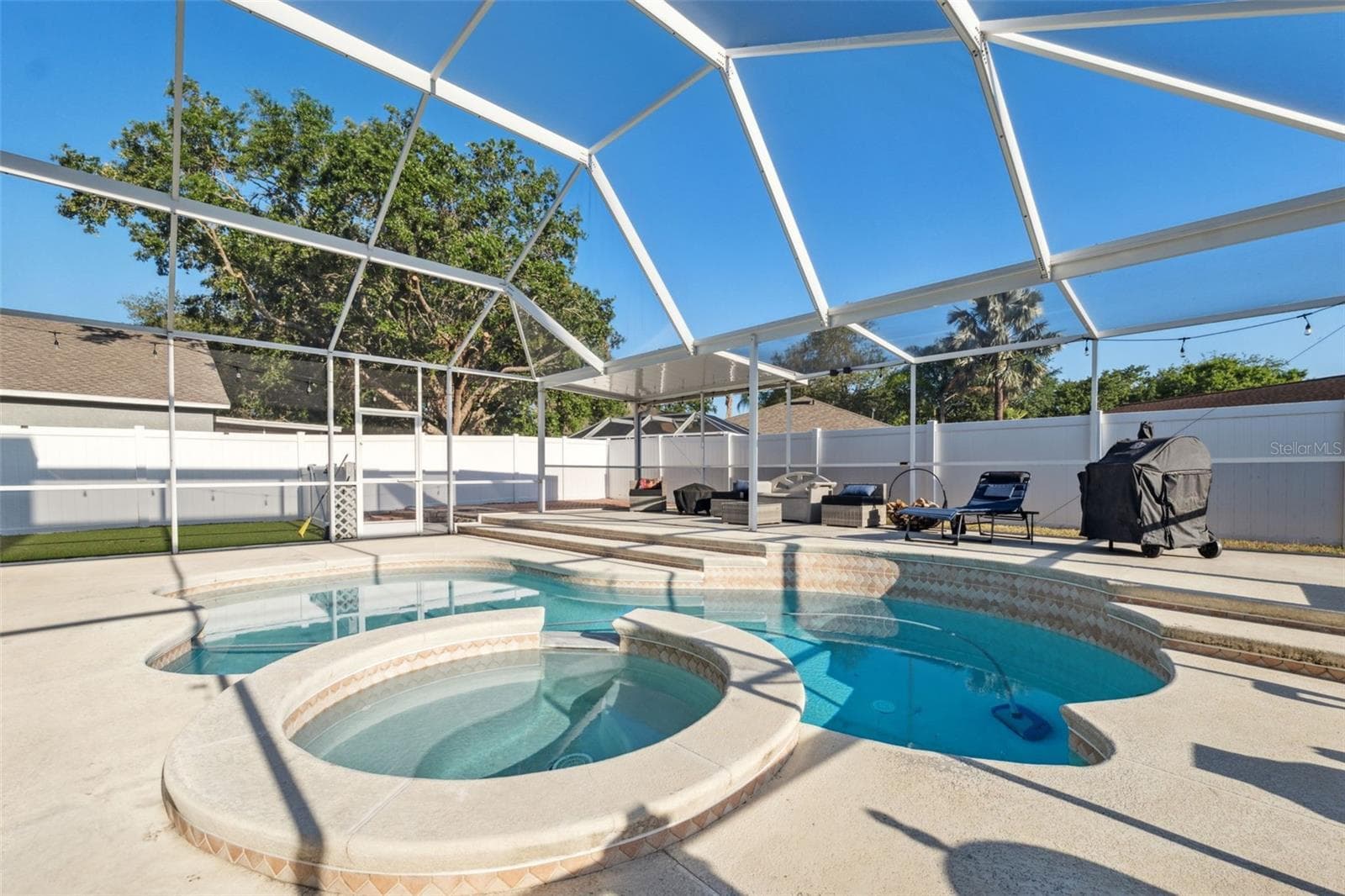 Single Family Residence at 3316 PINE TOP DR, VALRICO, photo 19 of 21