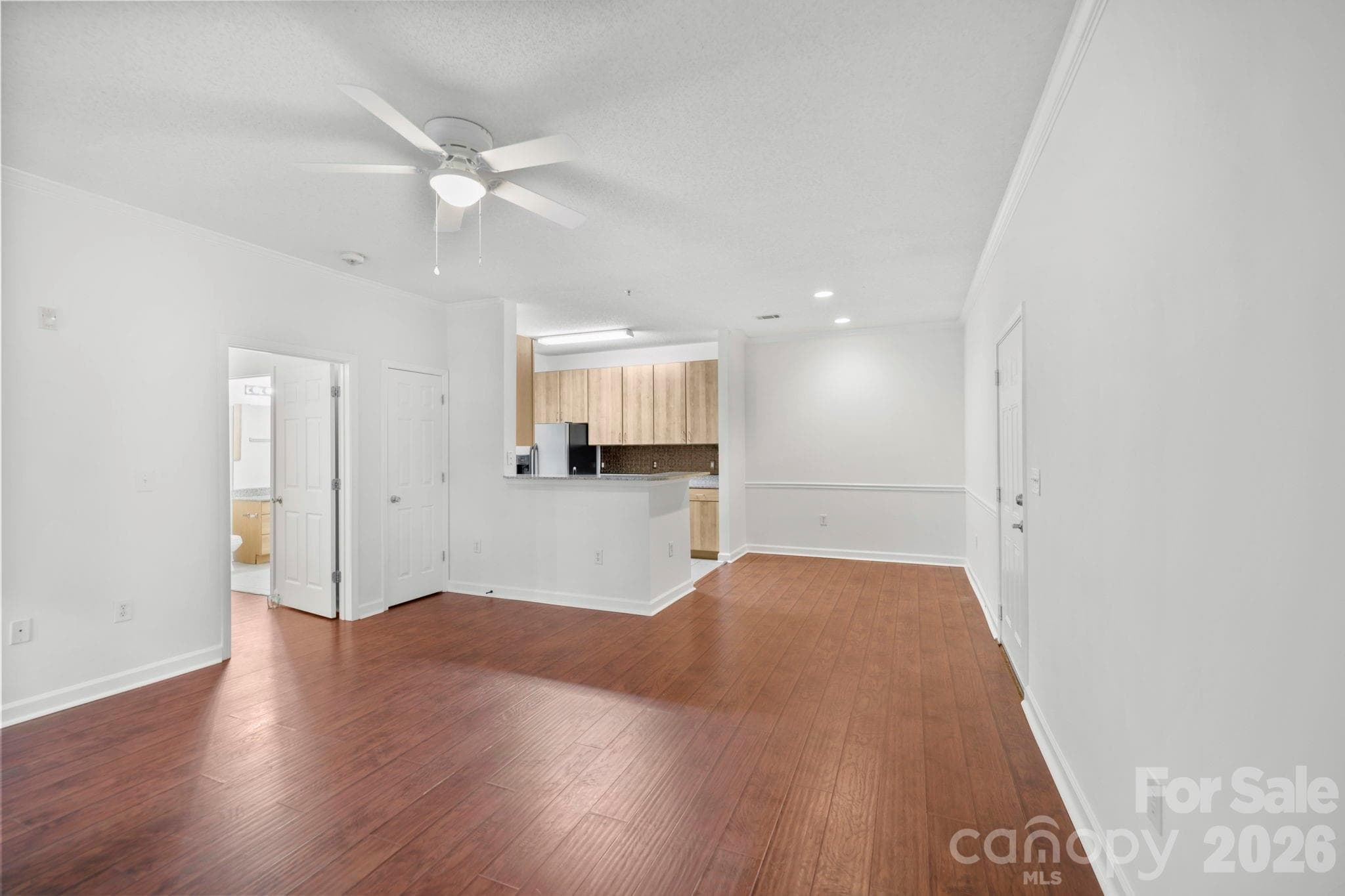 Condominium at Asheville, photo 2 of 24