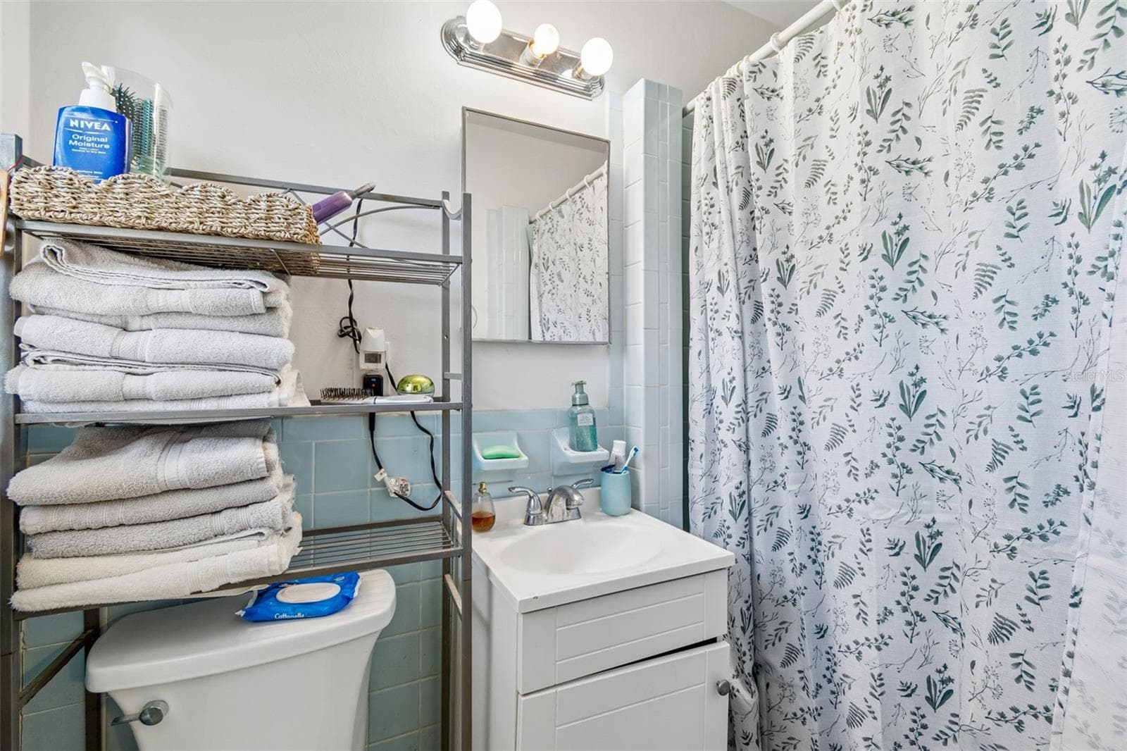 Primary Bathroom - 2085 68TH AVE S, ST PETERSBURG