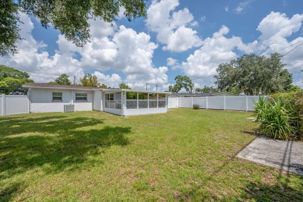 Single Family Residence at 1105 N PARSONS AVE, BRANDON, photo 27 of 27