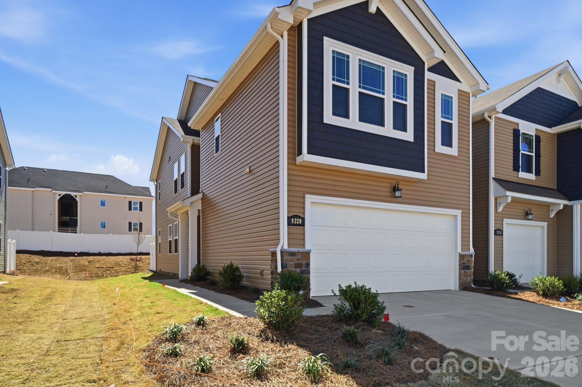 Townhouse at 5204 Wyes Oak Lane, Charlotte, photo 37 of 43