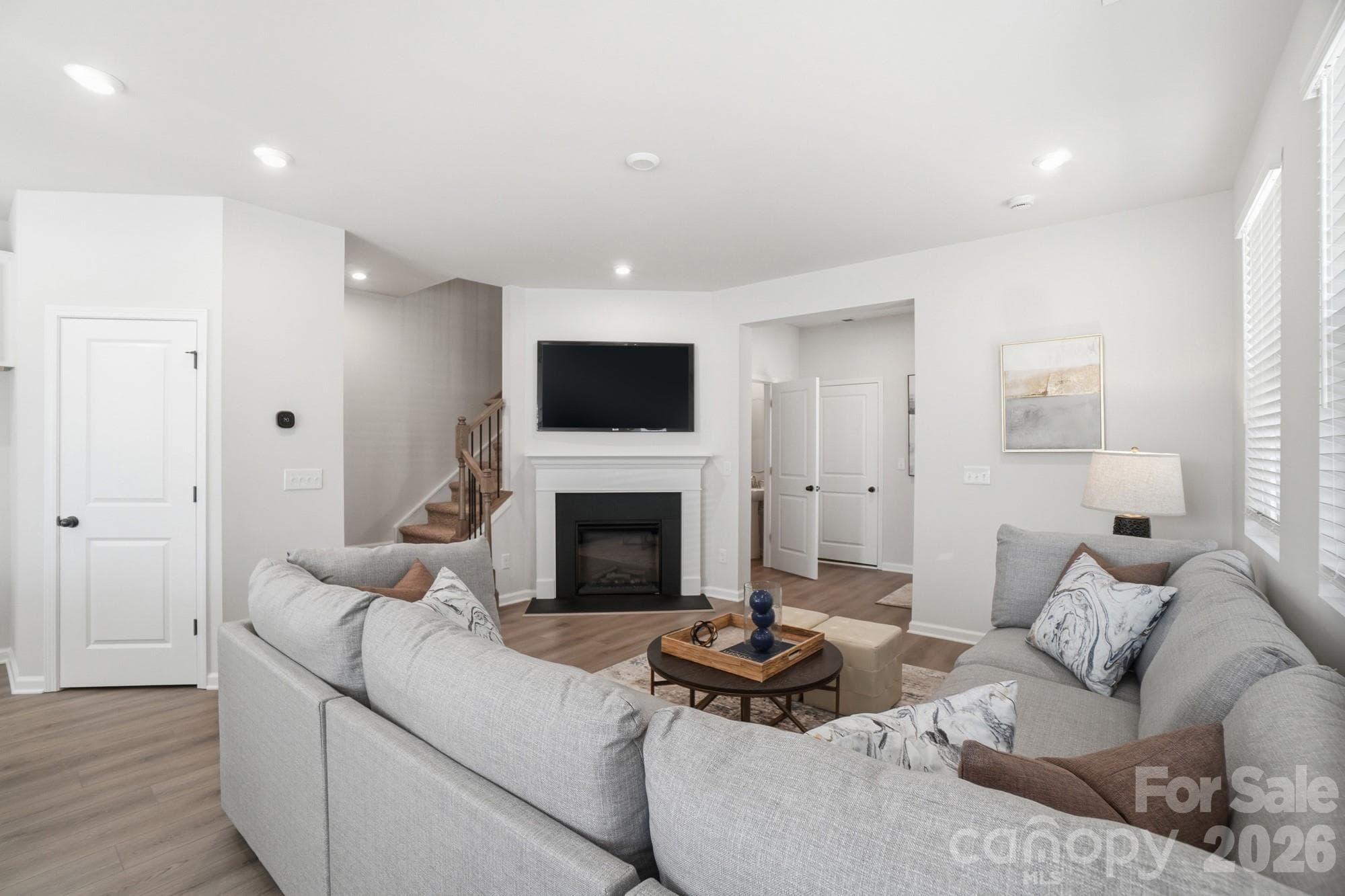 Townhouse at Charlotte, photo 6 of 43