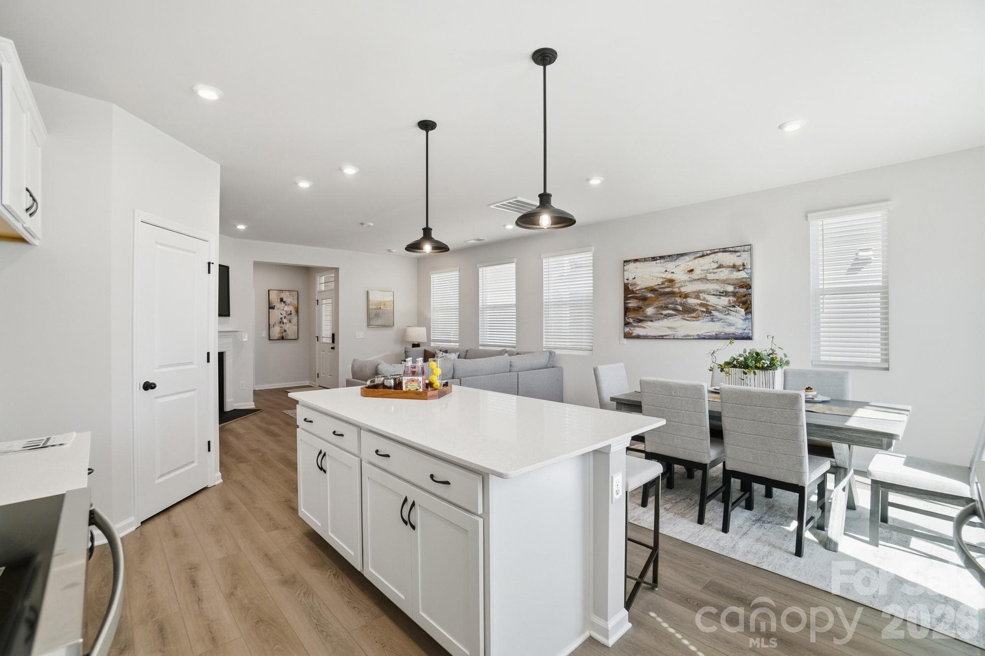 Townhouse at 5204 Wyes Oak Lane, Charlotte, photo 10 of 43