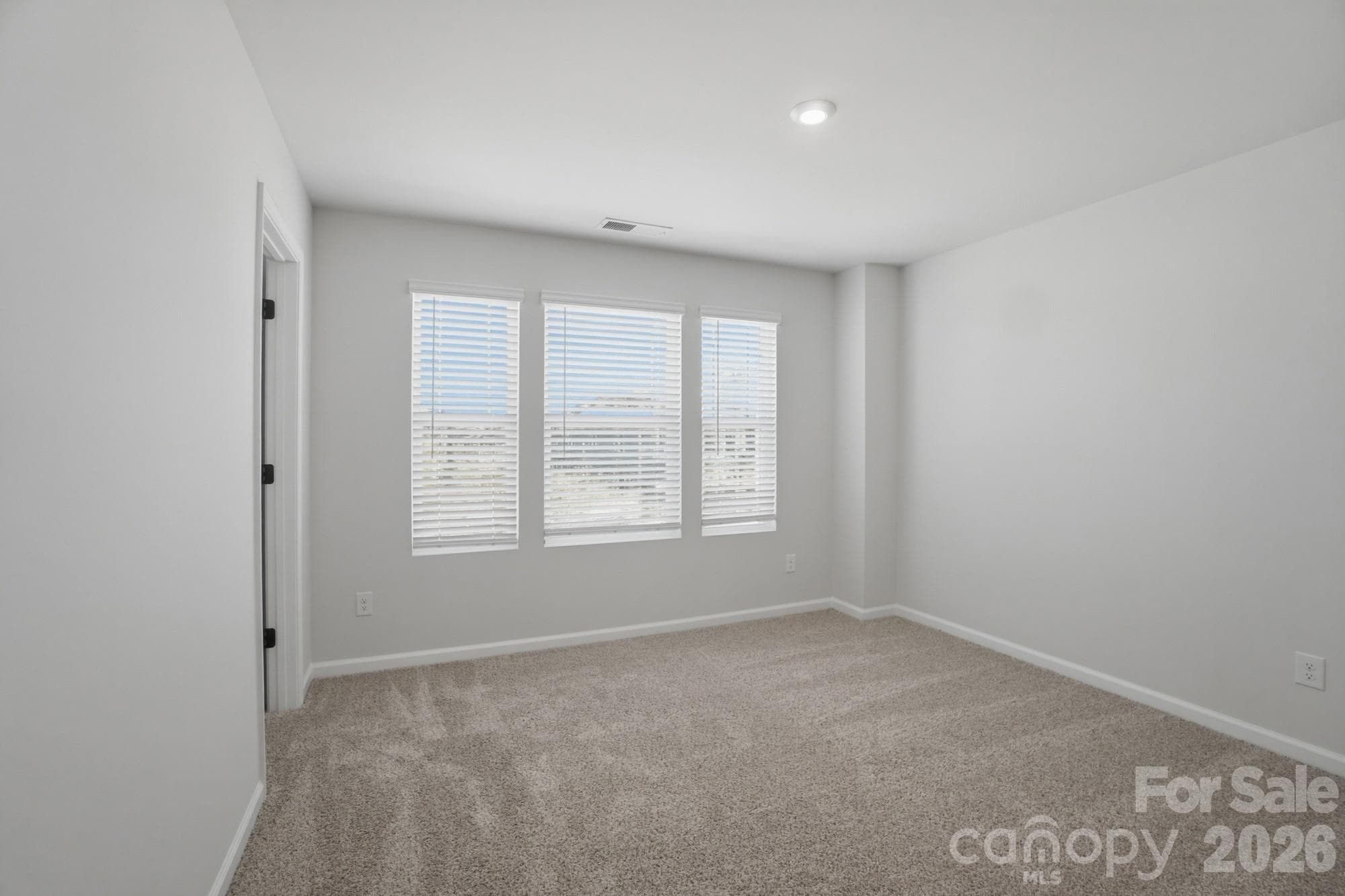 Townhouse at 5204 Wyes Oak Lane, Charlotte, photo 31 of 43