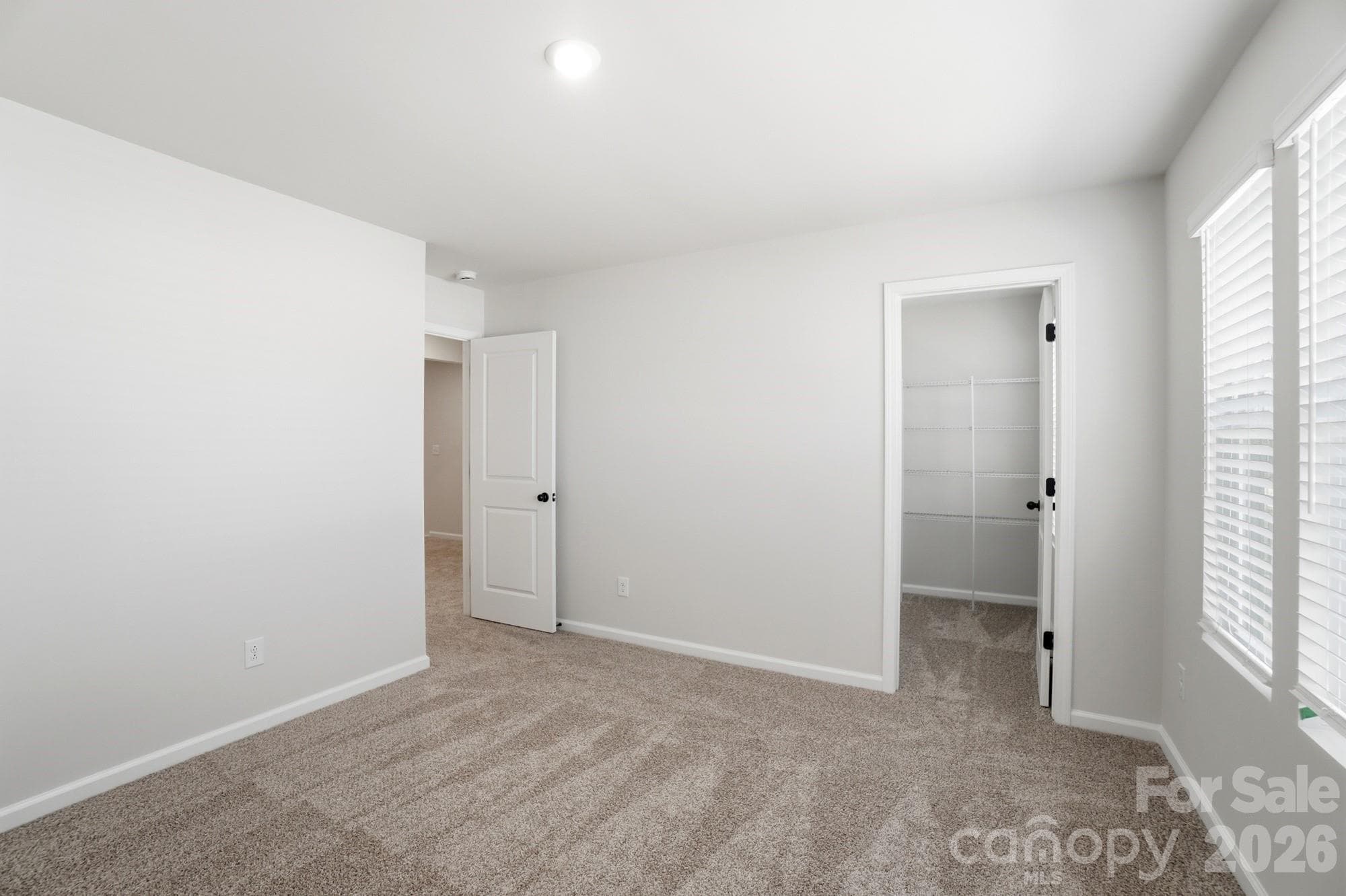 Townhouse at 5204 Wyes Oak Lane, Charlotte, photo 32 of 43