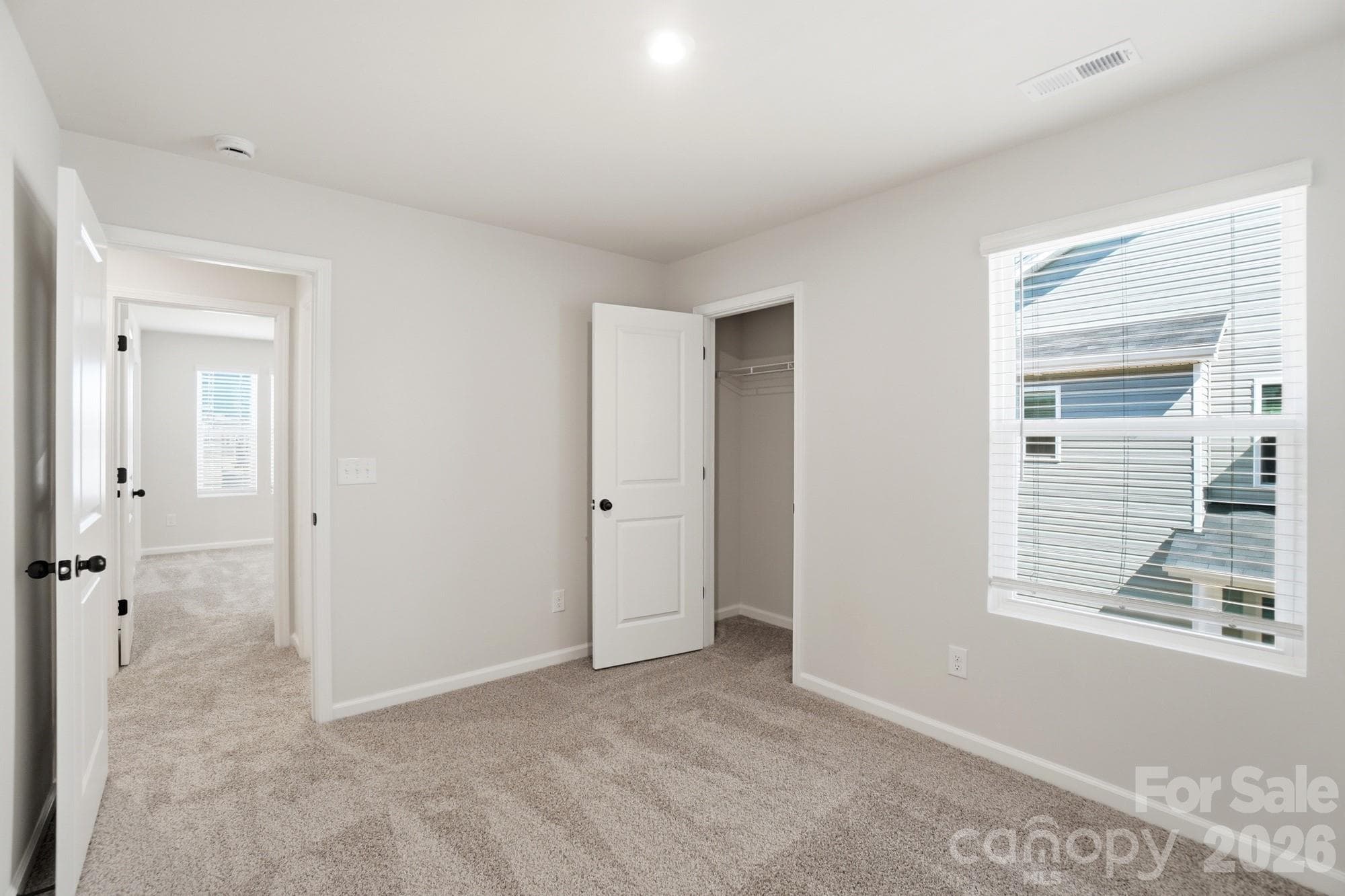 Townhouse at 5204 Wyes Oak Lane, Charlotte, photo 36 of 43