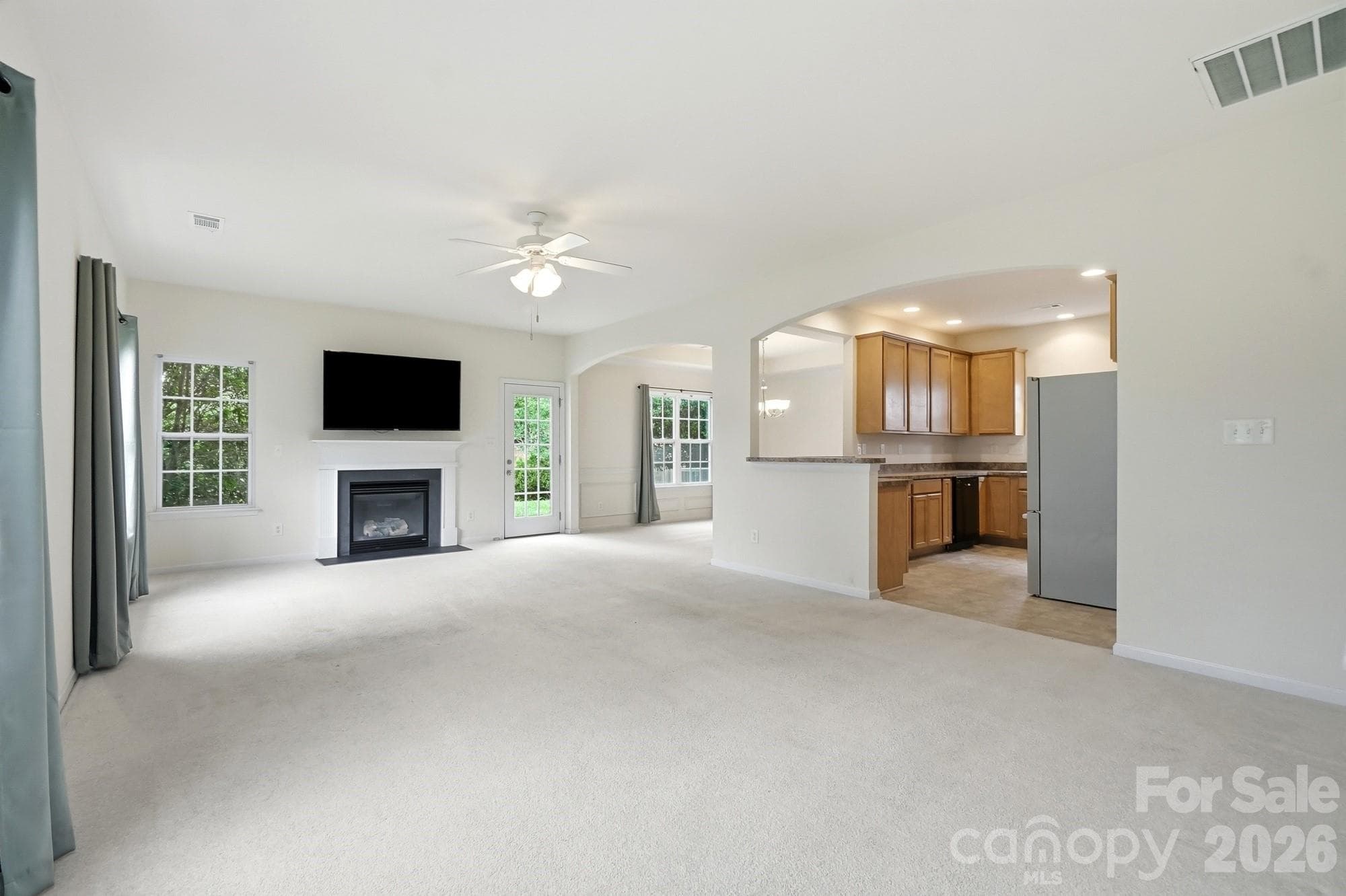 Single Family Residence at Matthews, photo 4 of 34