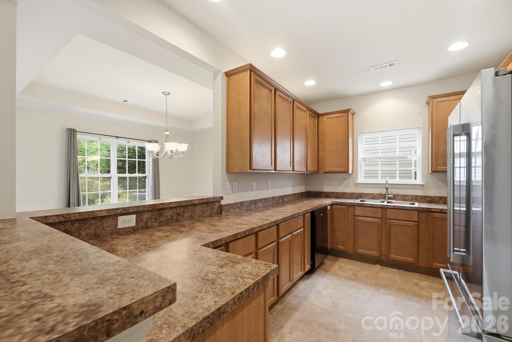 Single Family Residence at Matthews, photo 9 of 34