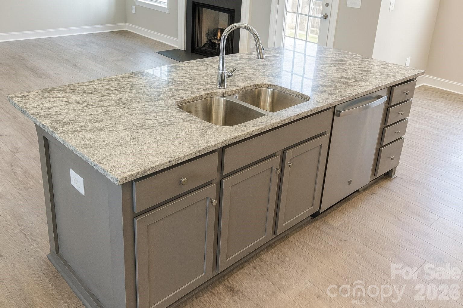 Kitchen Island - Concord
