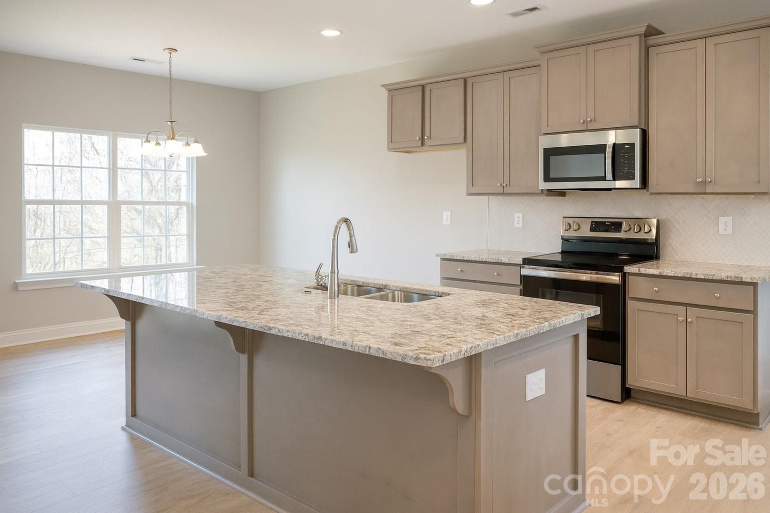 Spacious Kitchen - Concord