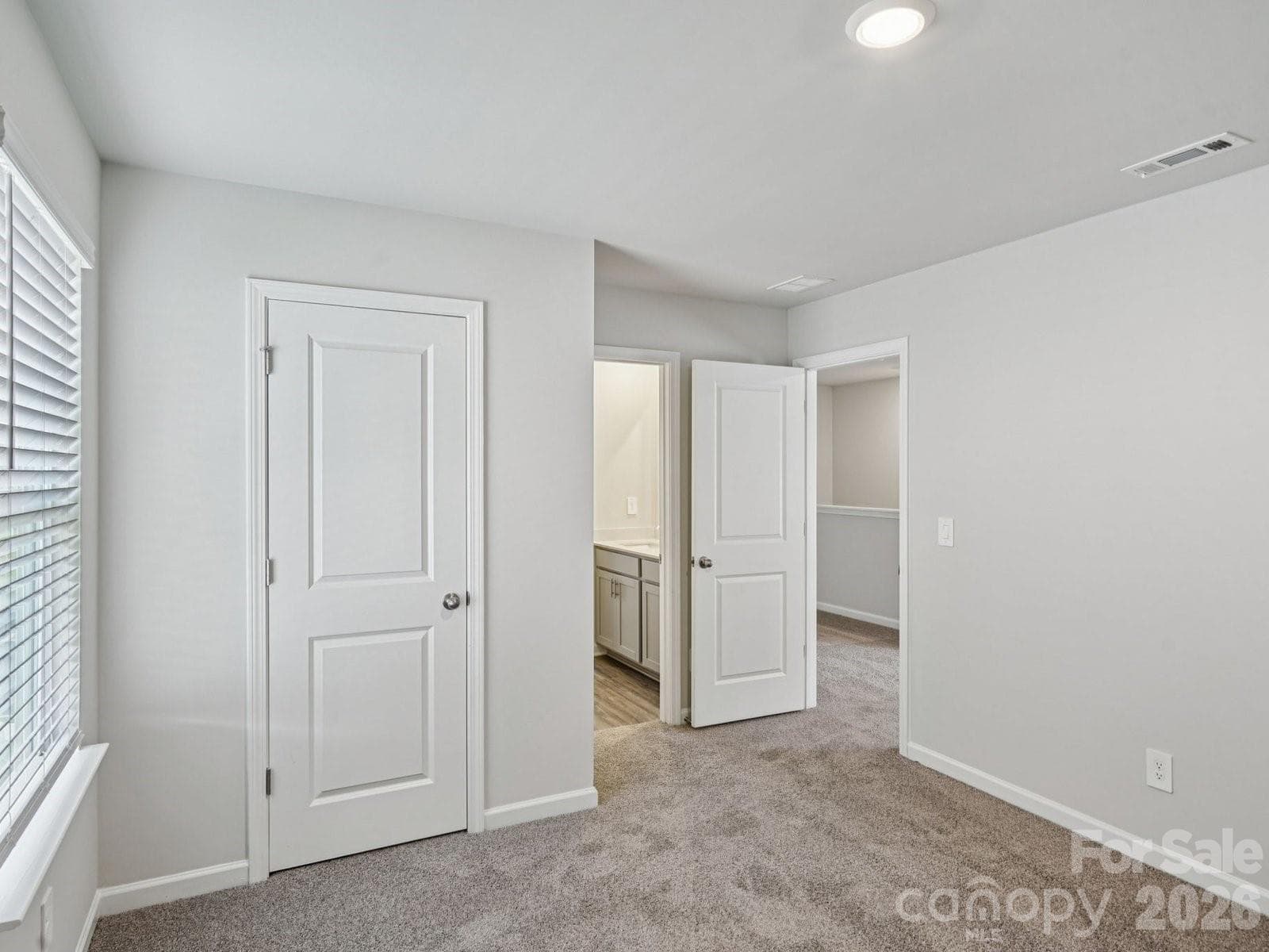 Photo is not of the actual home, but is an inspirational photo of builder’s model home and may depict options, furnishings, and/or decorator features that are not included - Gastonia