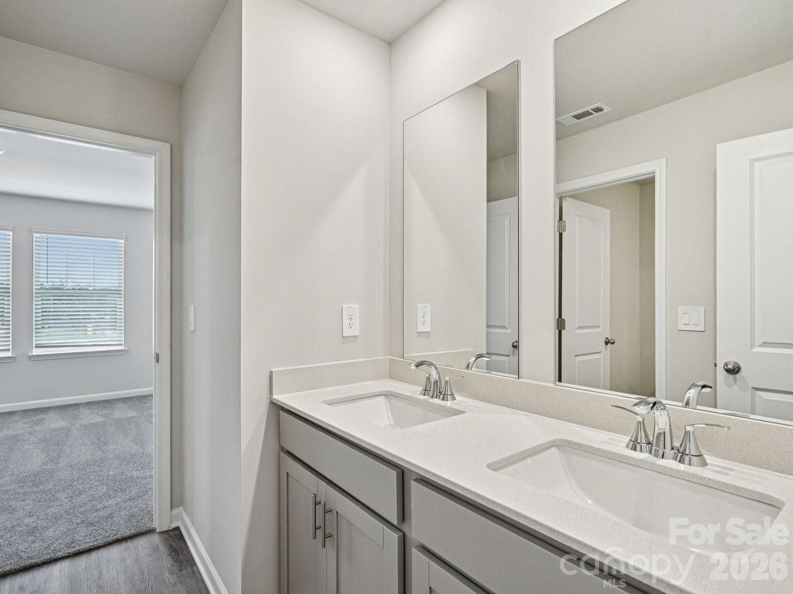 Photo is not of the actual home, but is an inspirational photo of builder’s model home and may depict options, furnishings, and/or decorator features that are not included - Gastonia